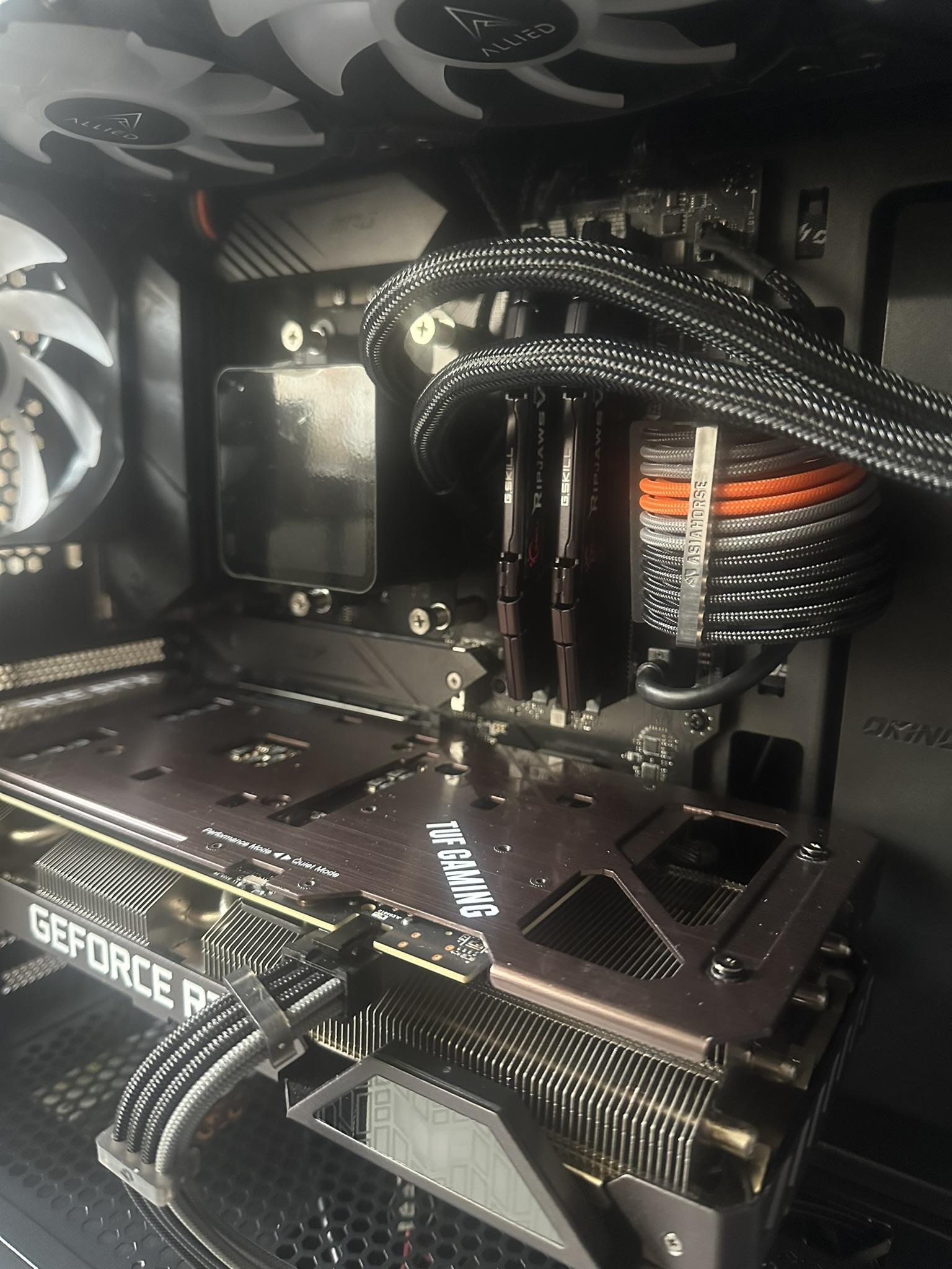 Gaming PC (Ryzen 5 5600G / RTX 3060 / 1TB NVME / 32GB RAM)