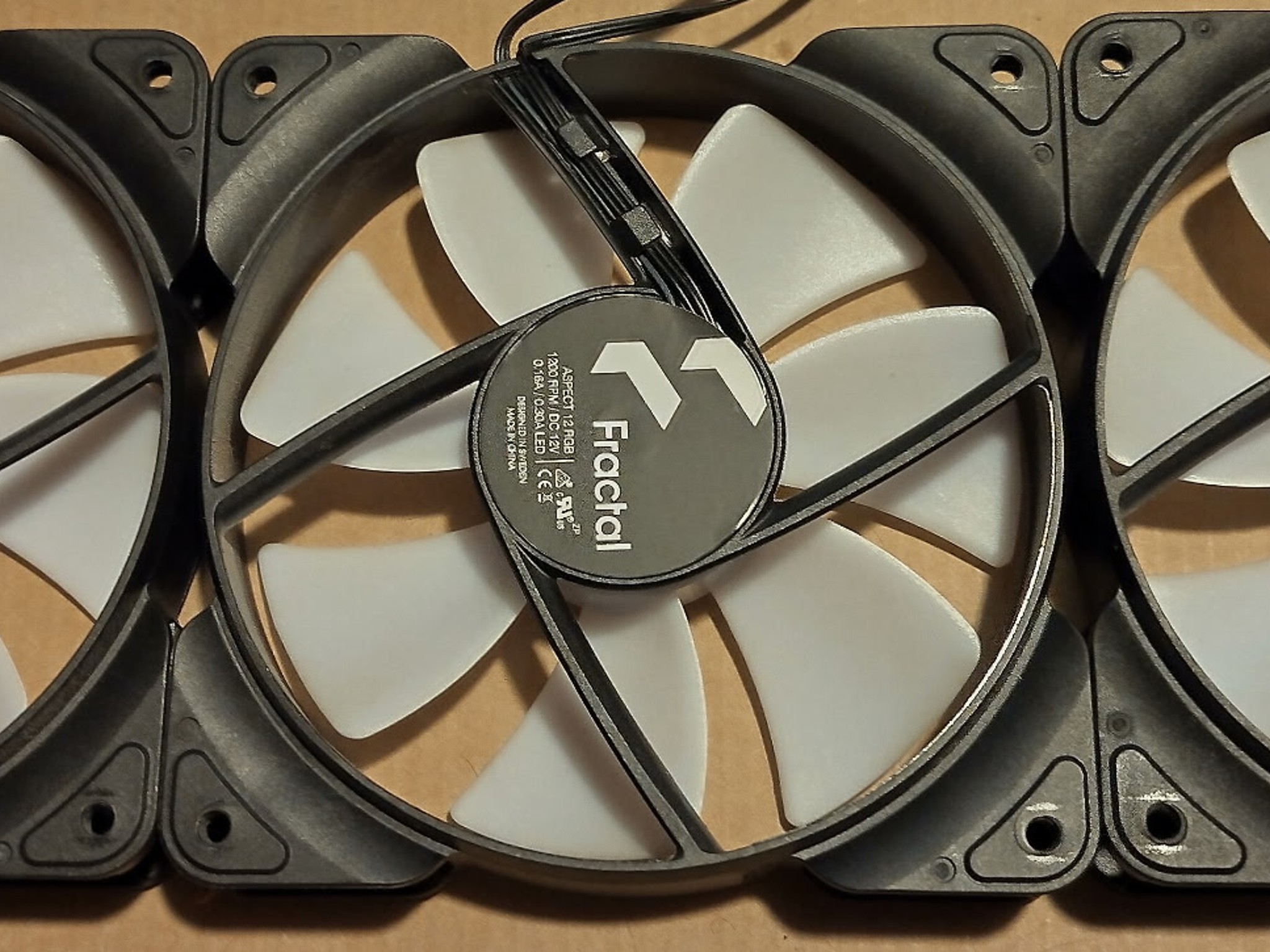 ARGB 3 pin fans (lot of 3)