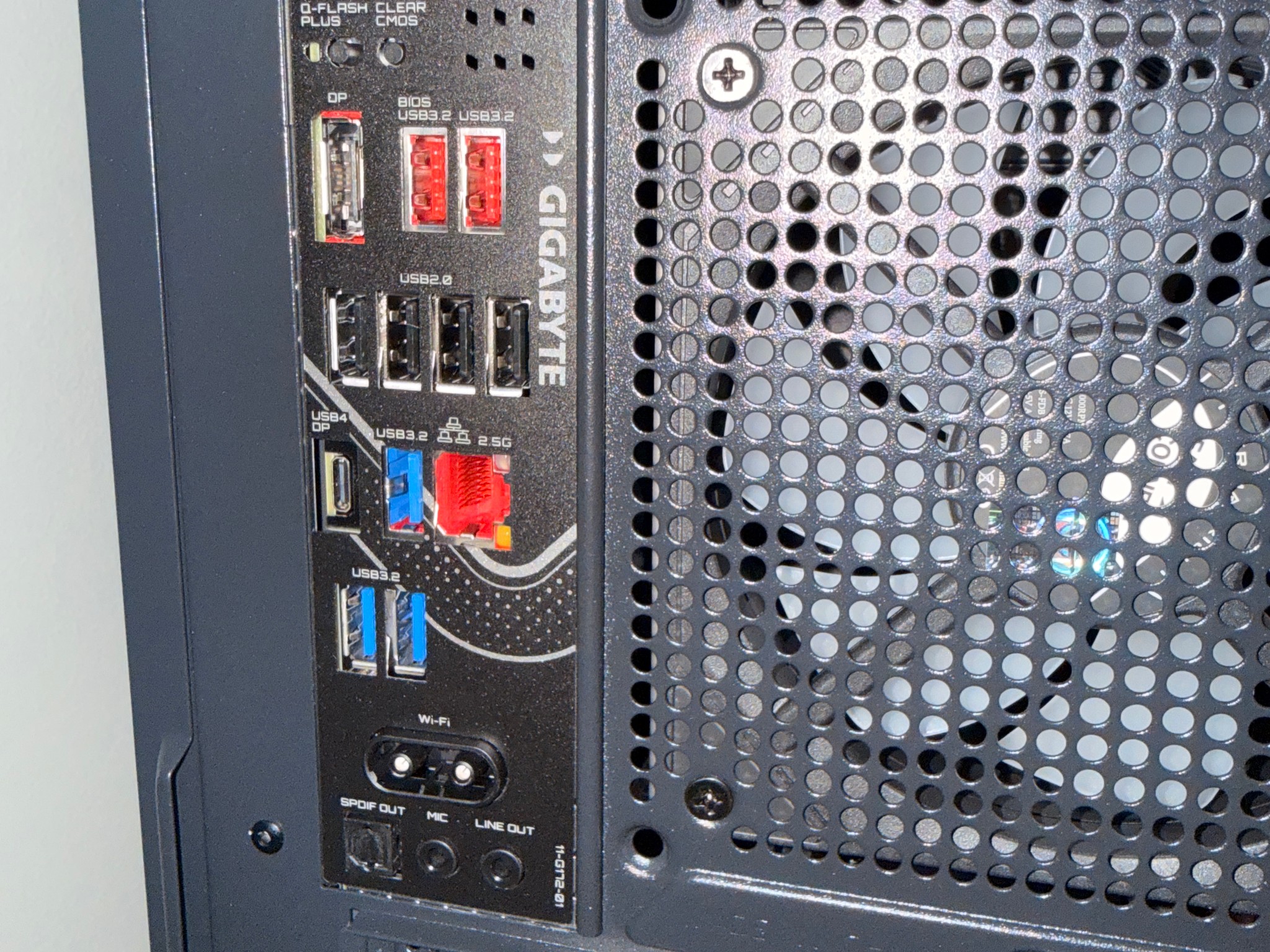 New Gaming PC | 9070 XT|Intel Core Ultra 7 270k+|32GB DDR5 6000|2tb Gen 4 SSD|