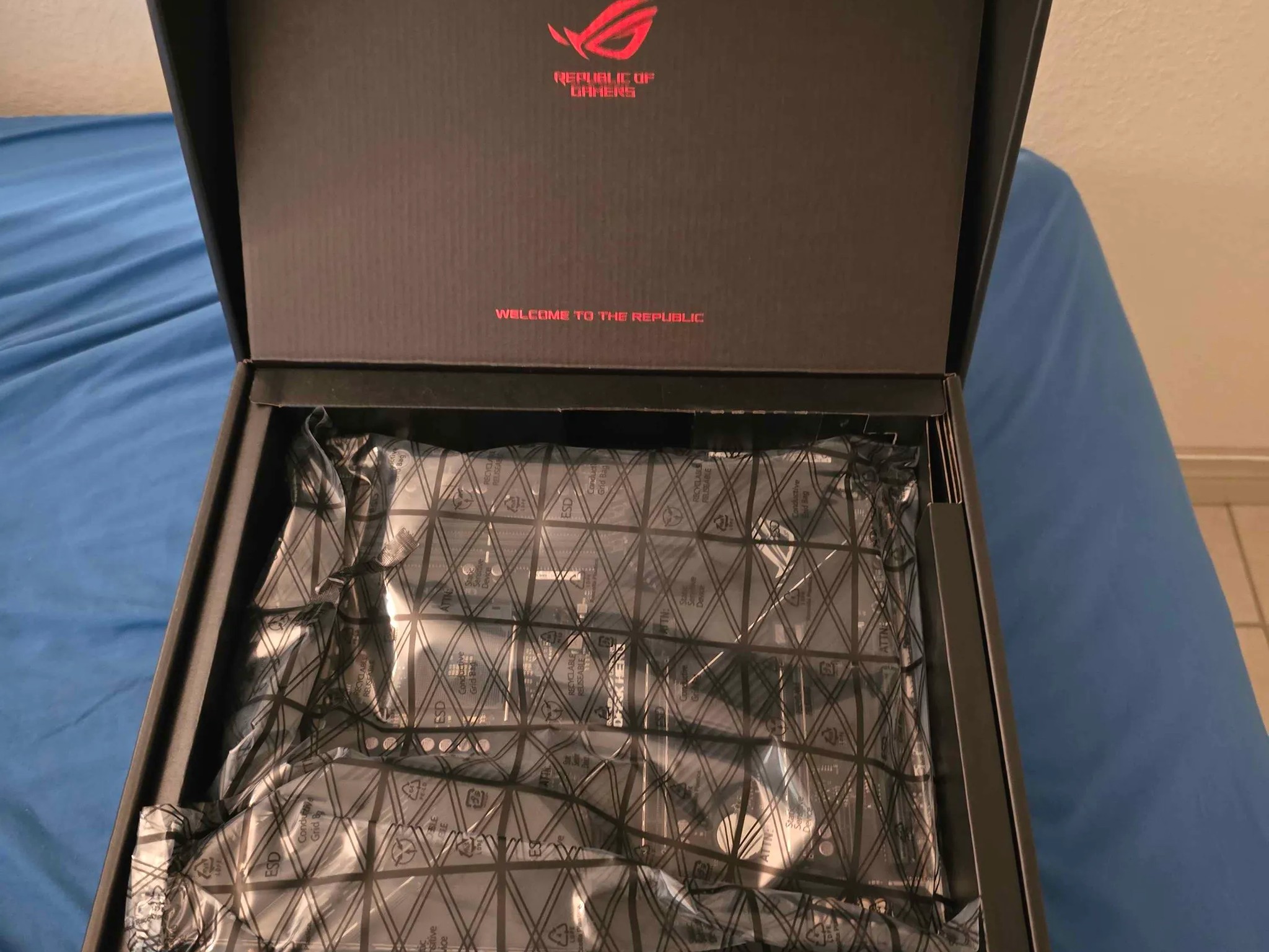 BUNDLE DEAL SALE! Ryzen 5950x & ASUS ROG DARK HERO x570 Motherboard