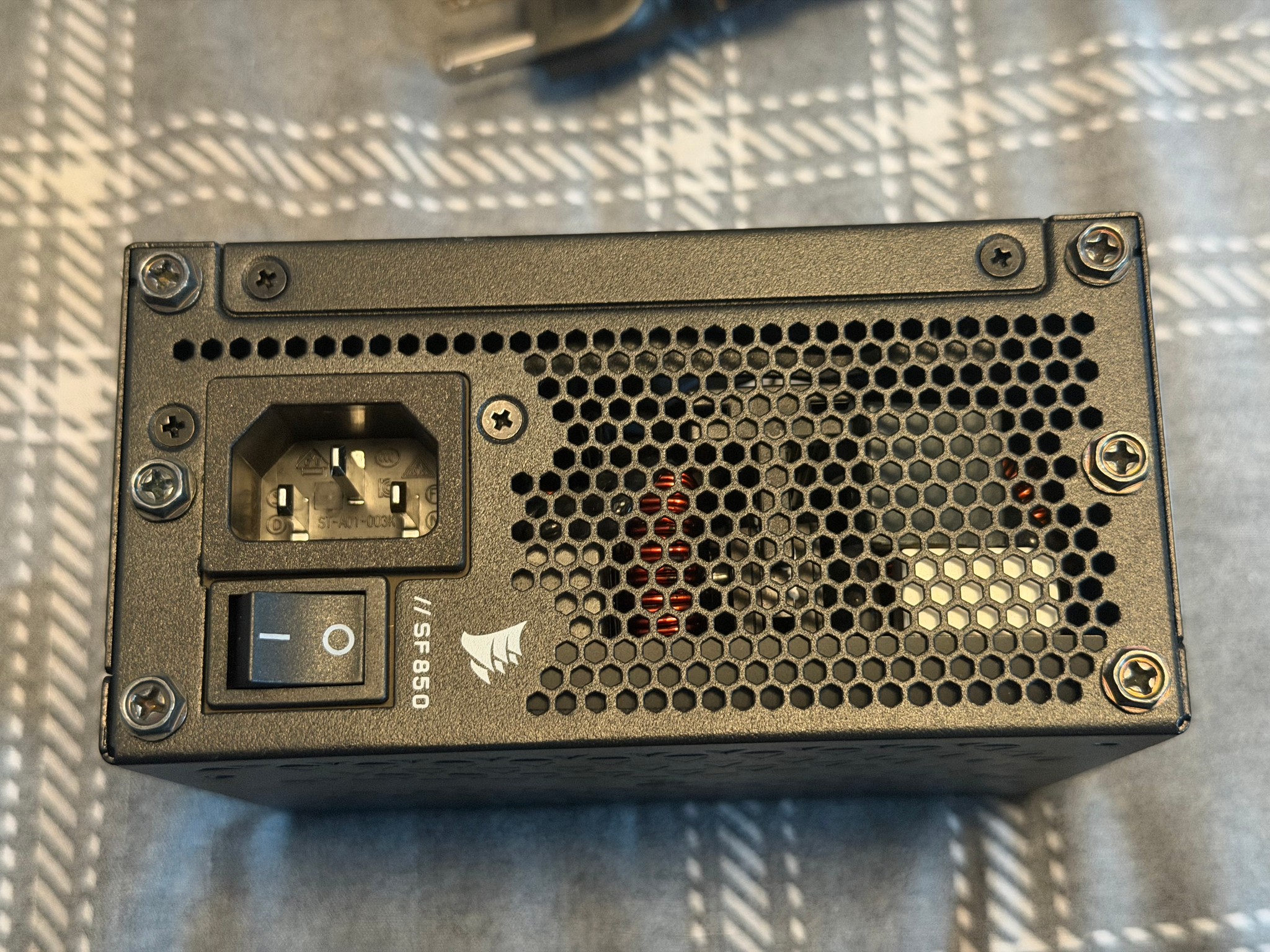 Corsair SF850 80+ Platinum SFX psu