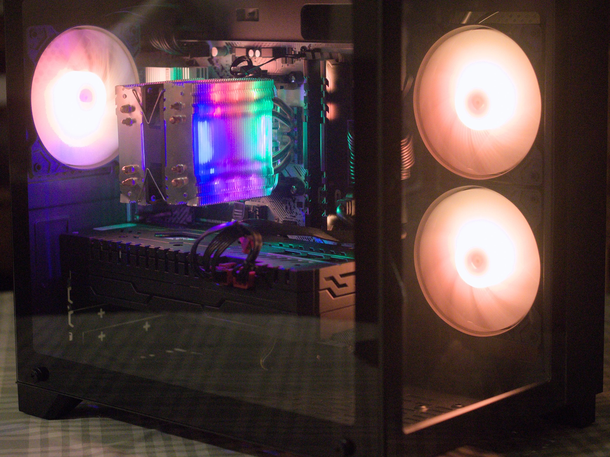 1440p Gaming PC AMD Ryzen 7 3800x Radeon RX5700XT