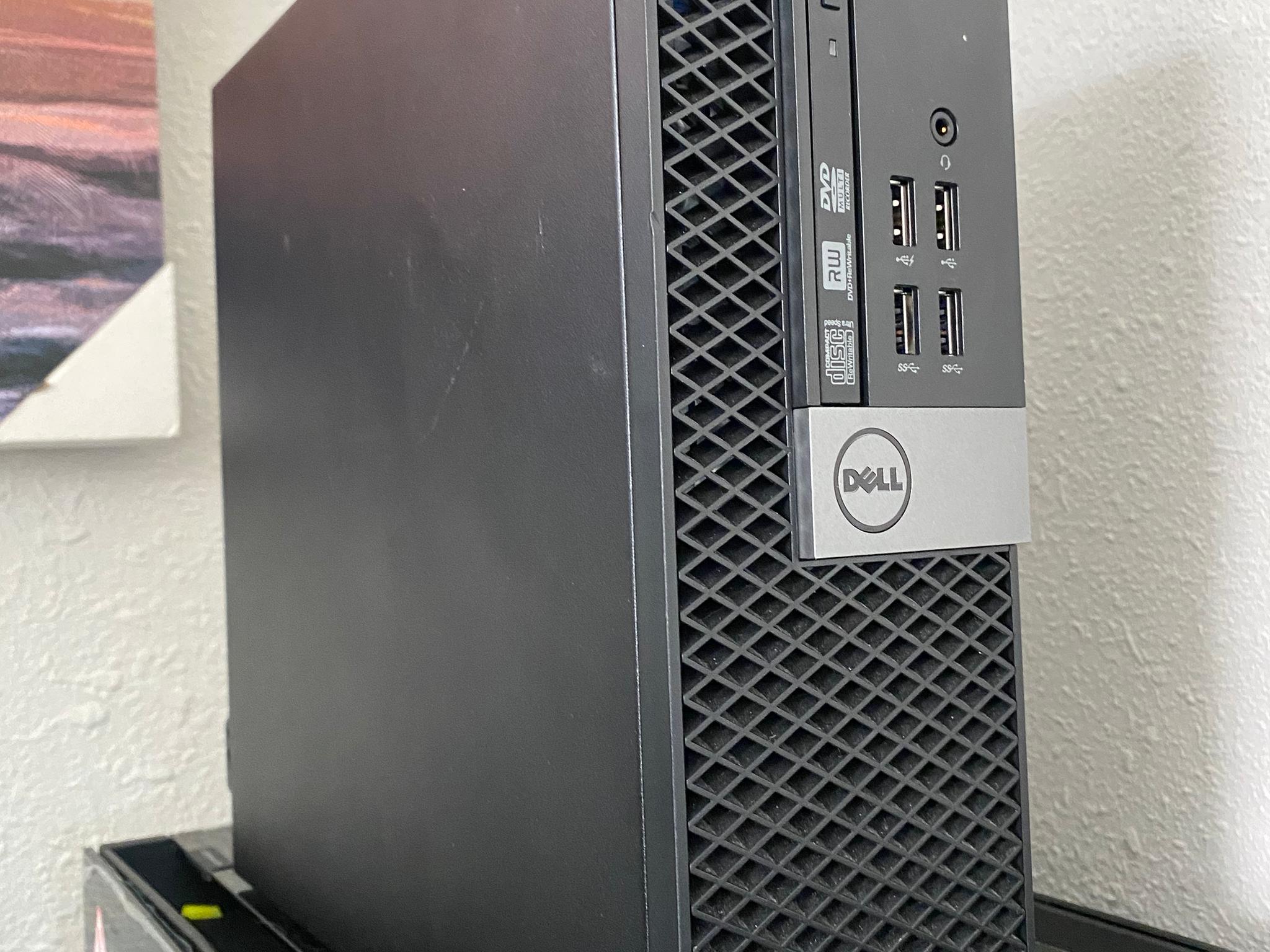 Dell Optiplex 5040 with i3 6100 and 8gb of 1600 DDR3L and a 250gb crucial drive 