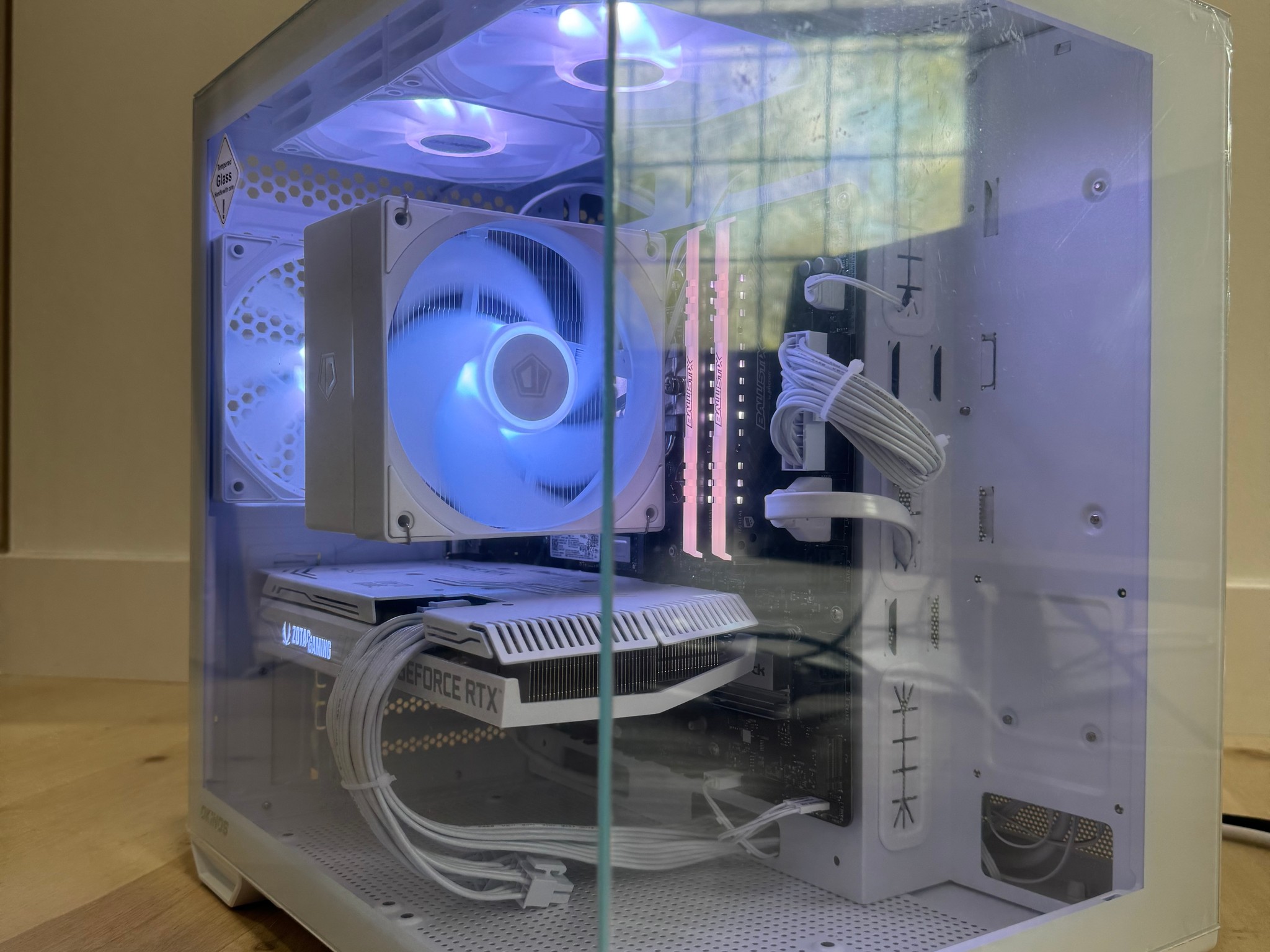 Rtx 3070 and Ryzen 5 3600 gaming pc