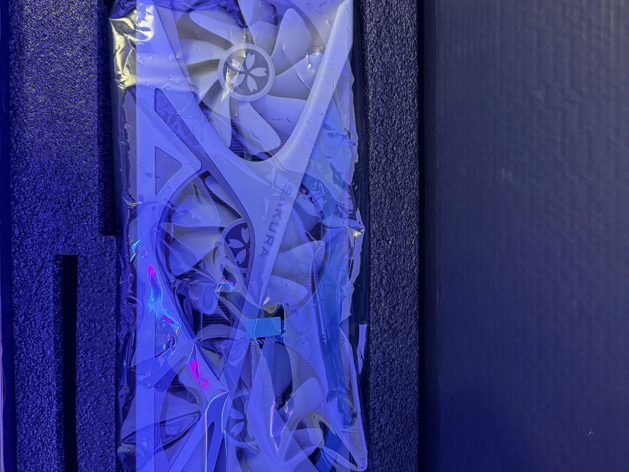 Yeston Sakura Radeon 7800XT 16GB Graphics Card