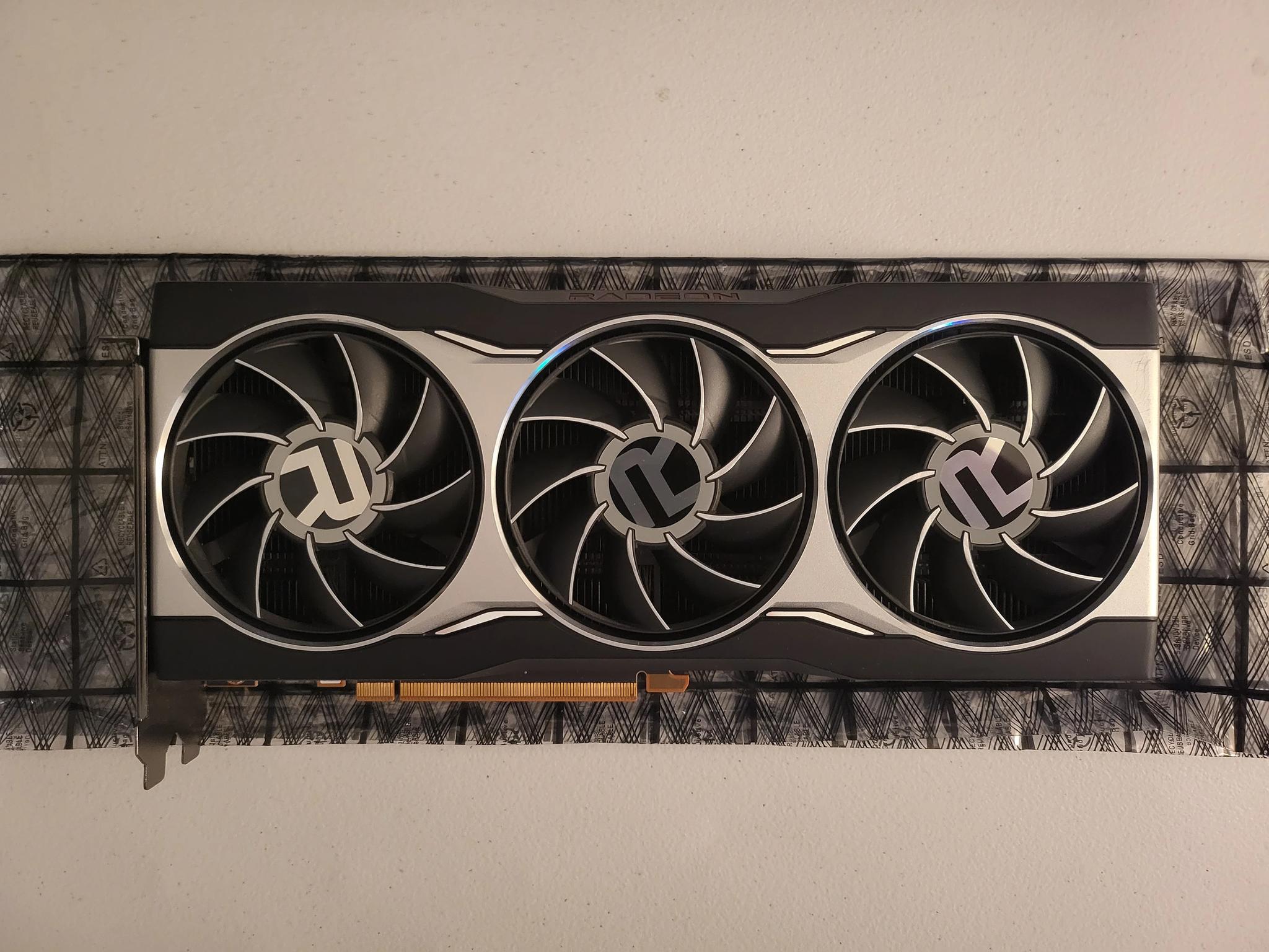 AMD RX 6800 Reference Model