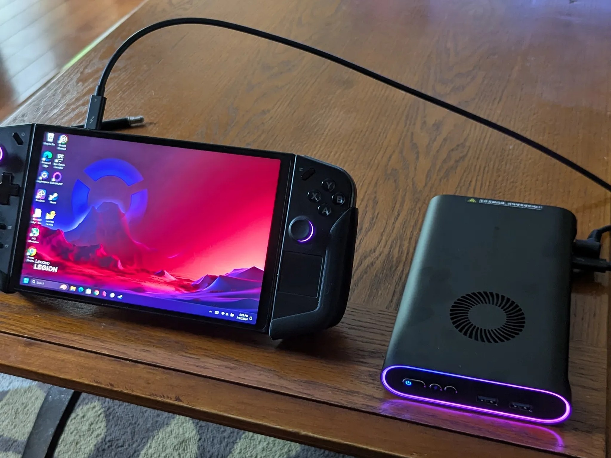 Onexgpu 7600 xt m egpu