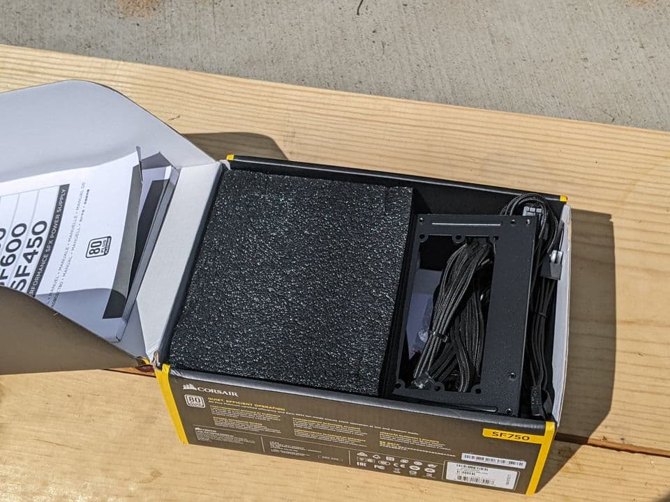 SFX Corsair SF750 Platinum Power Supply