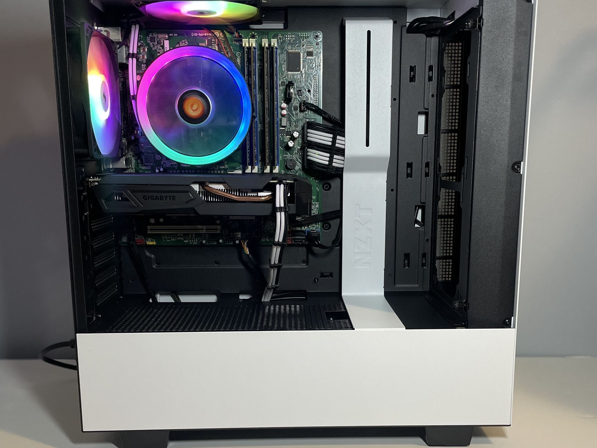 Intel Xeon, GTX 1050ti Gaming PC 
