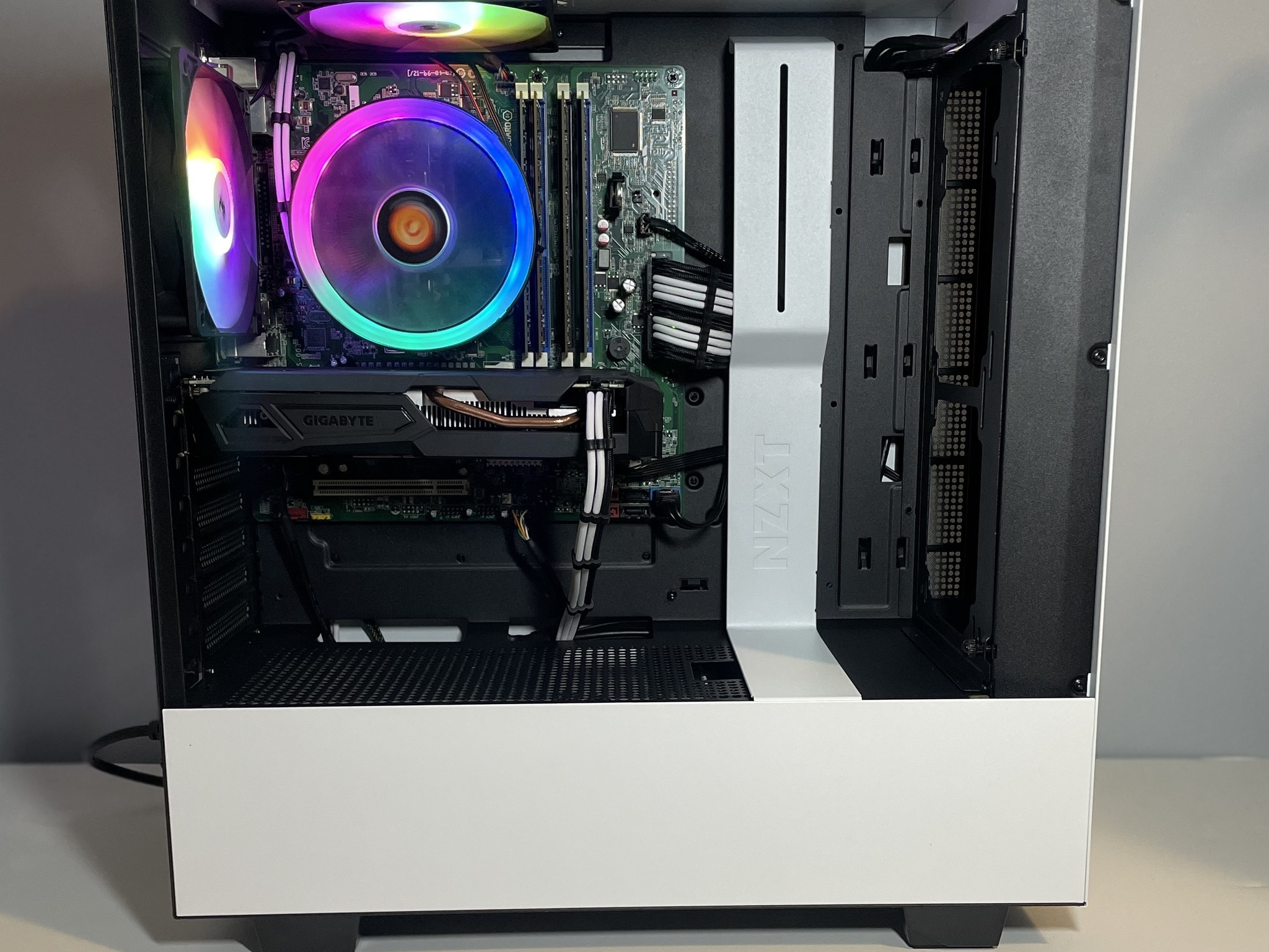 Intel Xeon, GTX 1050ti Gaming PC 