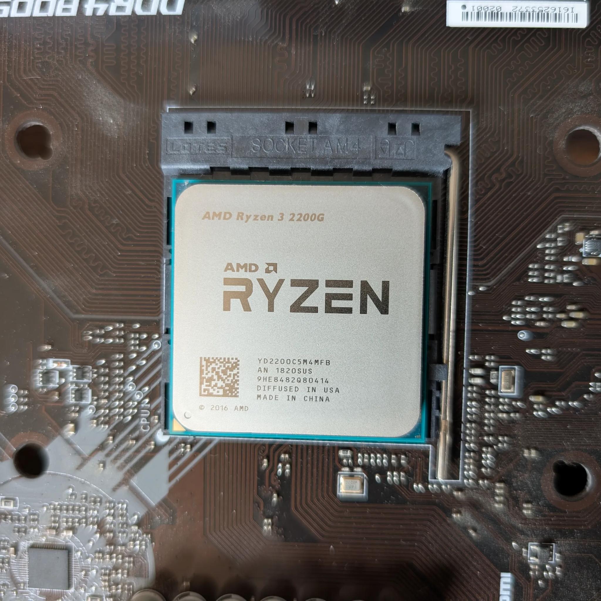 AMD Ryzen 3 Pro 2200G Quad-Core 3.5GHz Socket AM4 Processor (YD220BC5M4MFB)