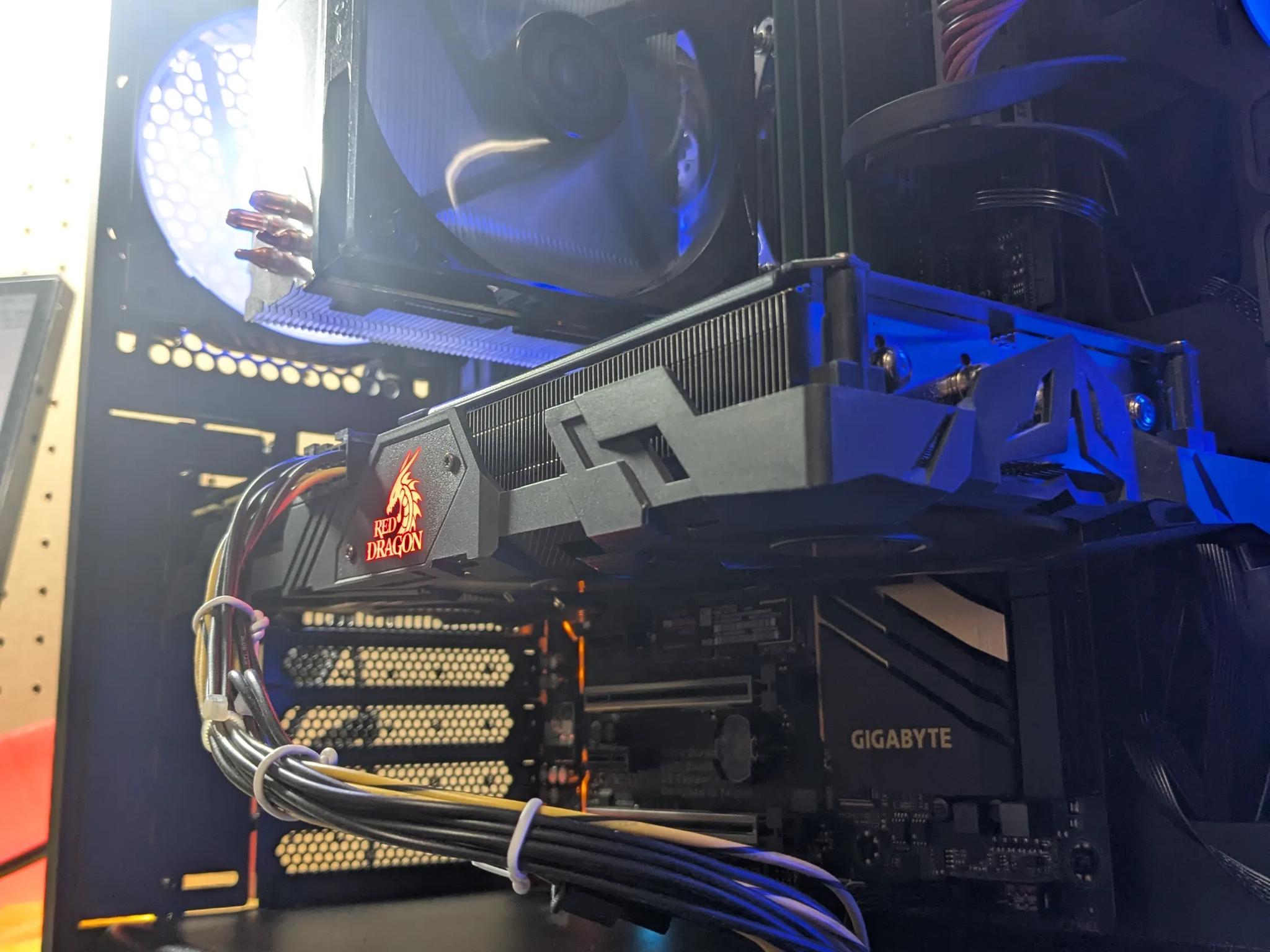Marvel Rivals Ready | 180 Day Warranty | i7-6700K, 16GB DDR4, AMD Vega 56 8GB, 500GB SSD, Win11 ,RGB