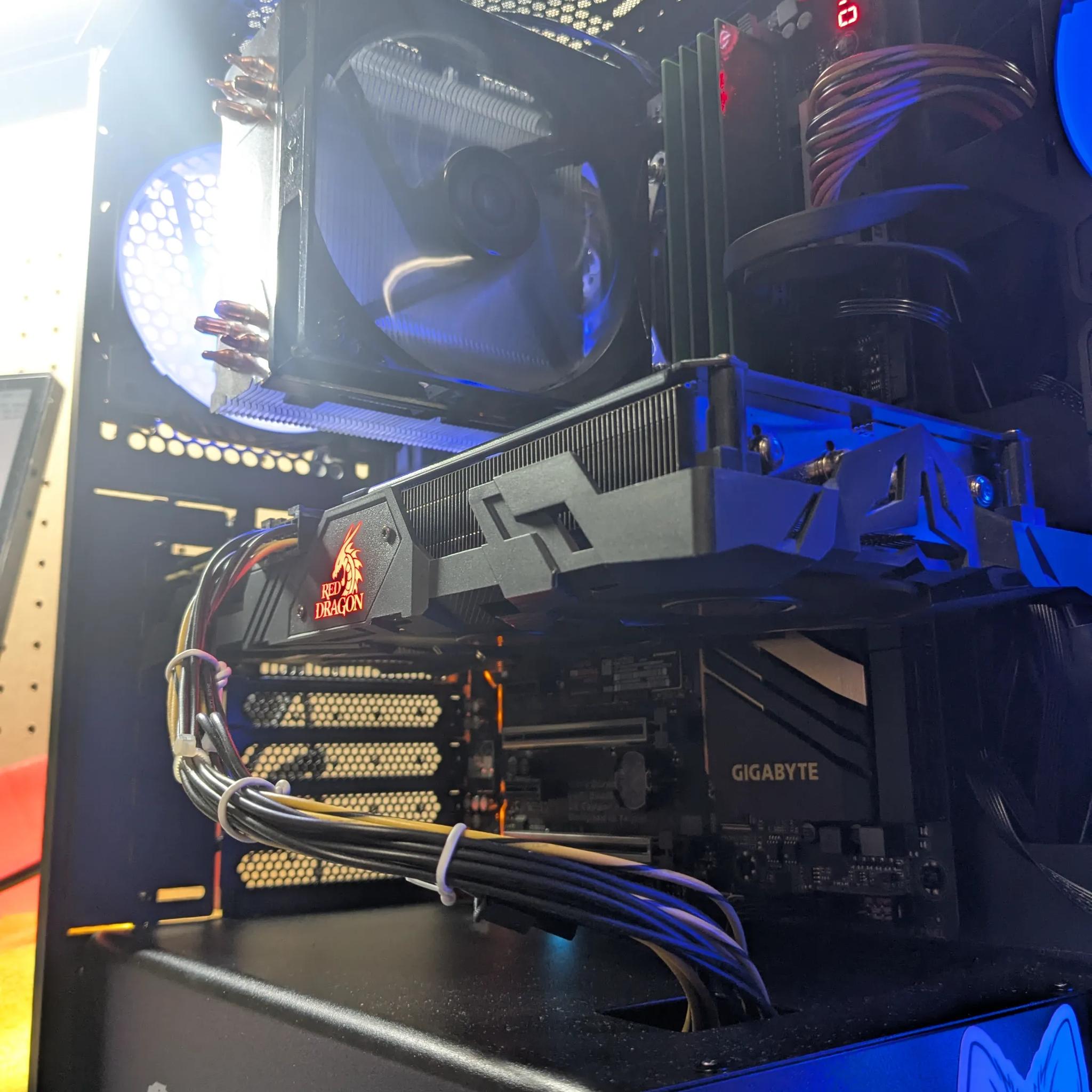Marvel Rivals Ready | 180 Day Warranty | i7-6700K, 16GB DDR4, AMD Vega 56 8GB, 500GB SSD, Win11 ,RGB