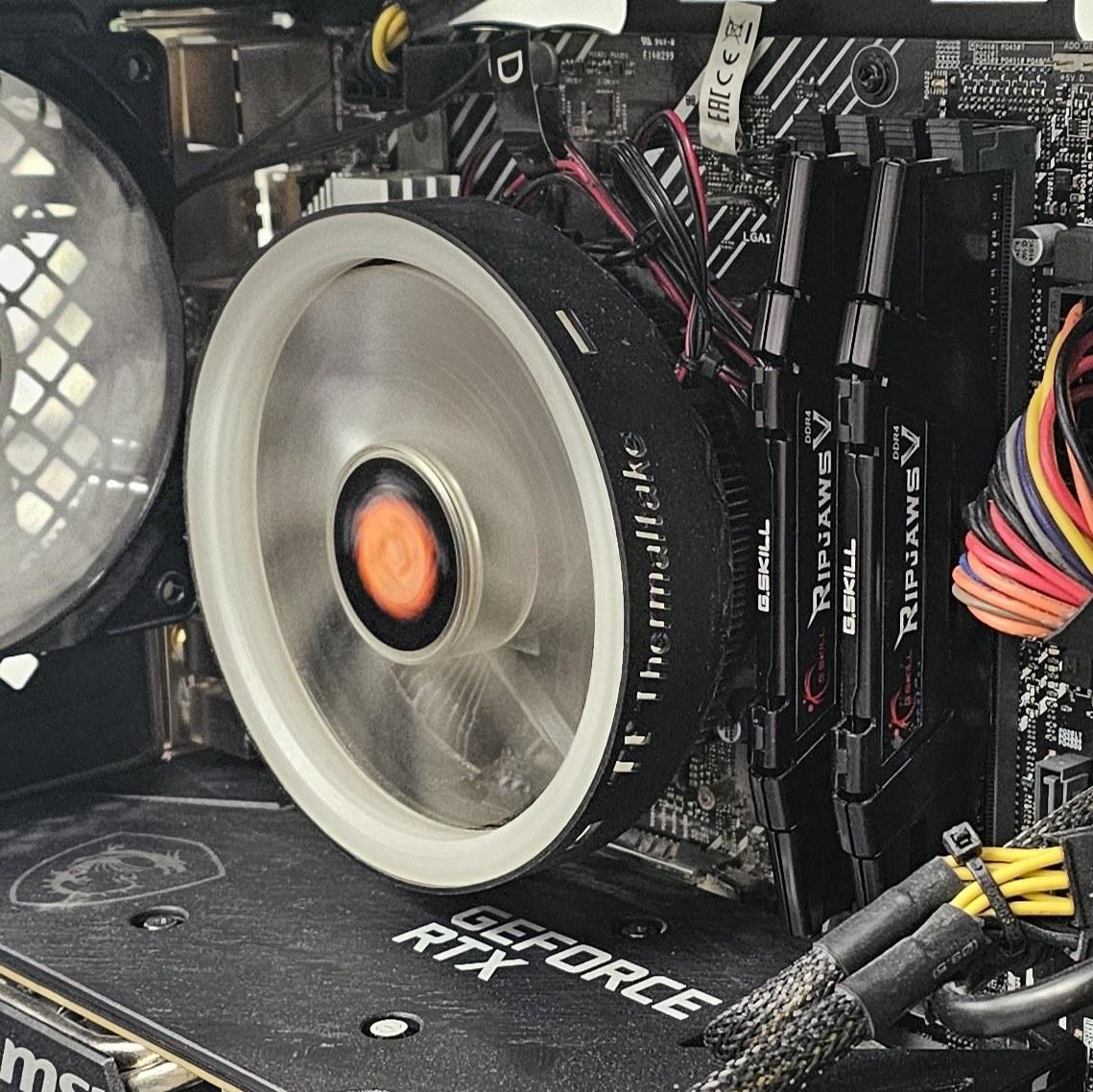 Thermaltake CPU Air Cooler for Intel LGA1200