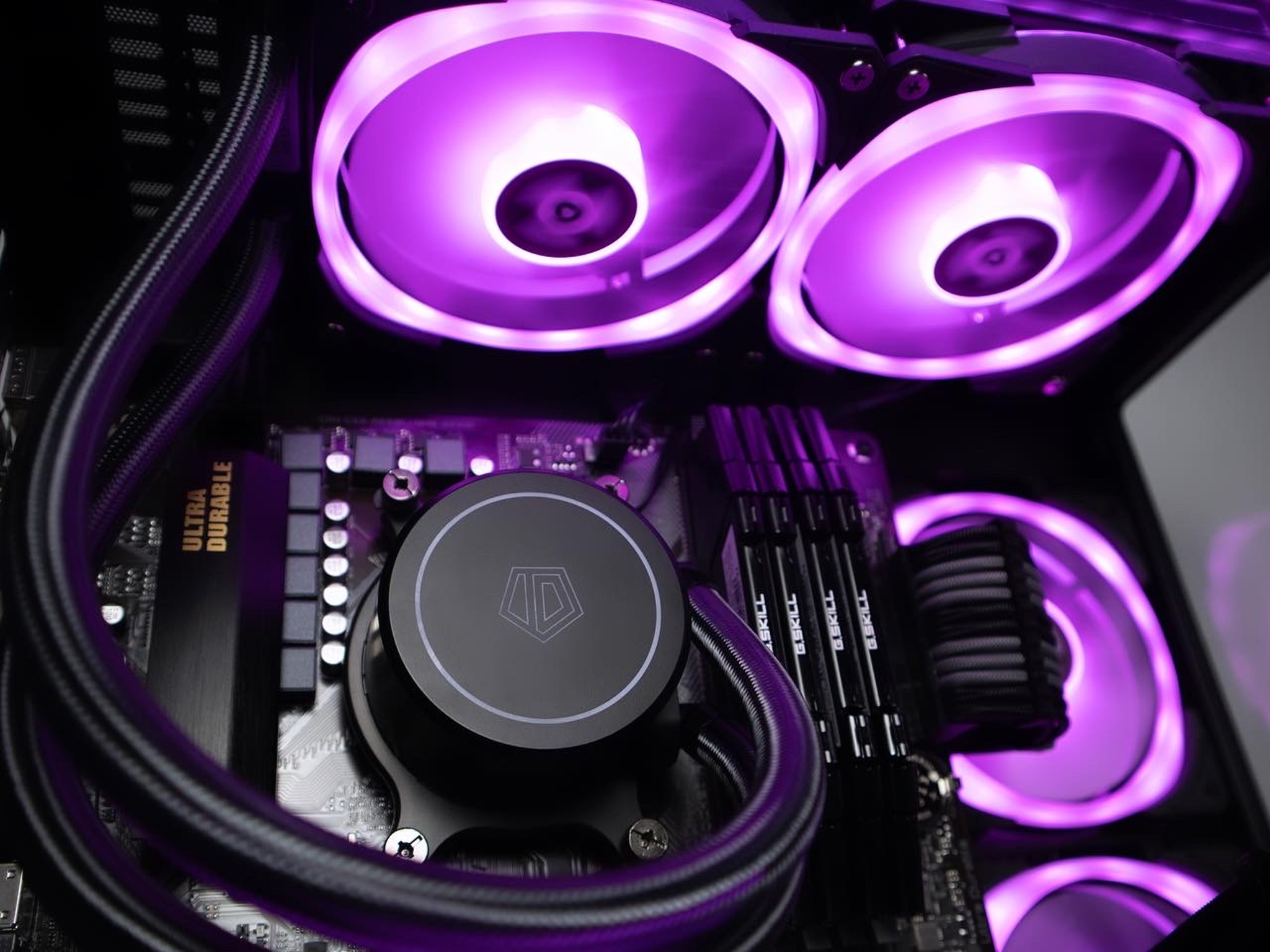 RTX 3070Ti | Ryzen 7 5700X | 32GB RAM | 1TB NVME