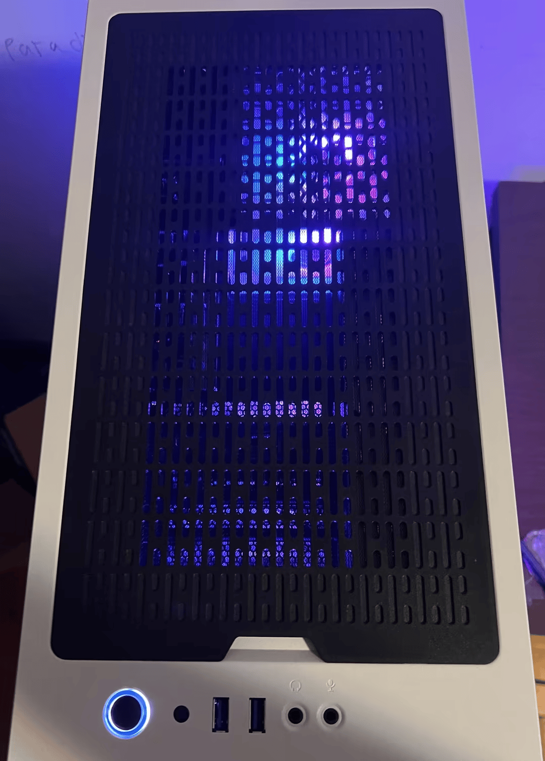 "Panda" / Ryzen 7 3800xt, Rx 6700xt gaming pc