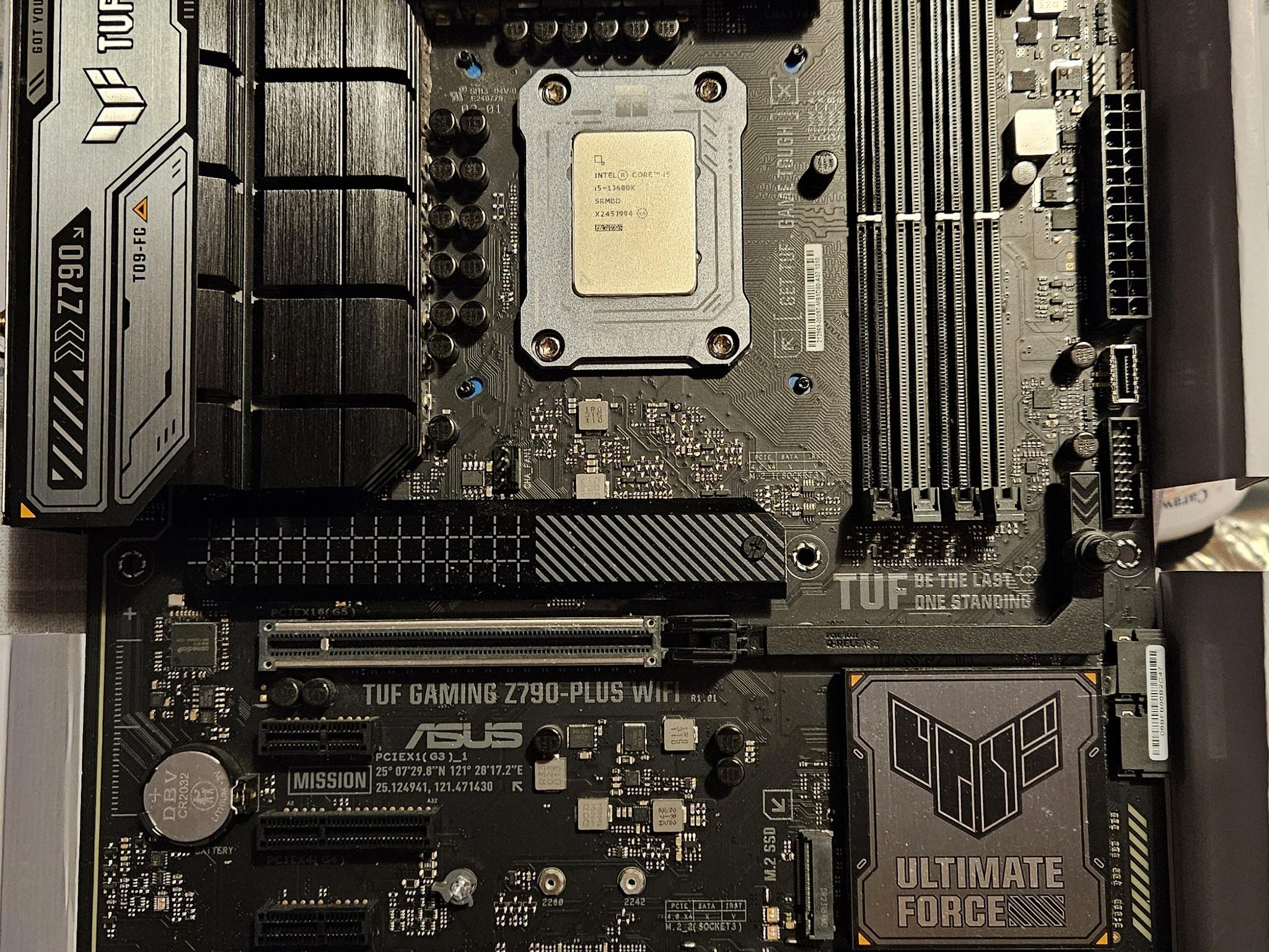 Asus TUF Gaming Z790-Plus Wifi and Intel Core i5-13600k