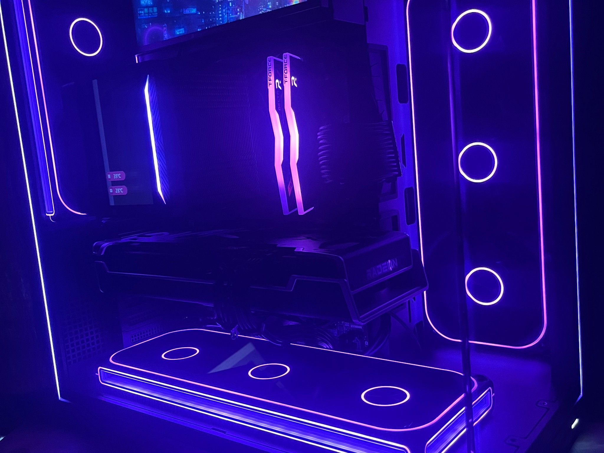 Radeon RX 6700 XT Custom Gaming PC - Ryzen 5 5600, 32GB RAM, 512GB NVMe SSD