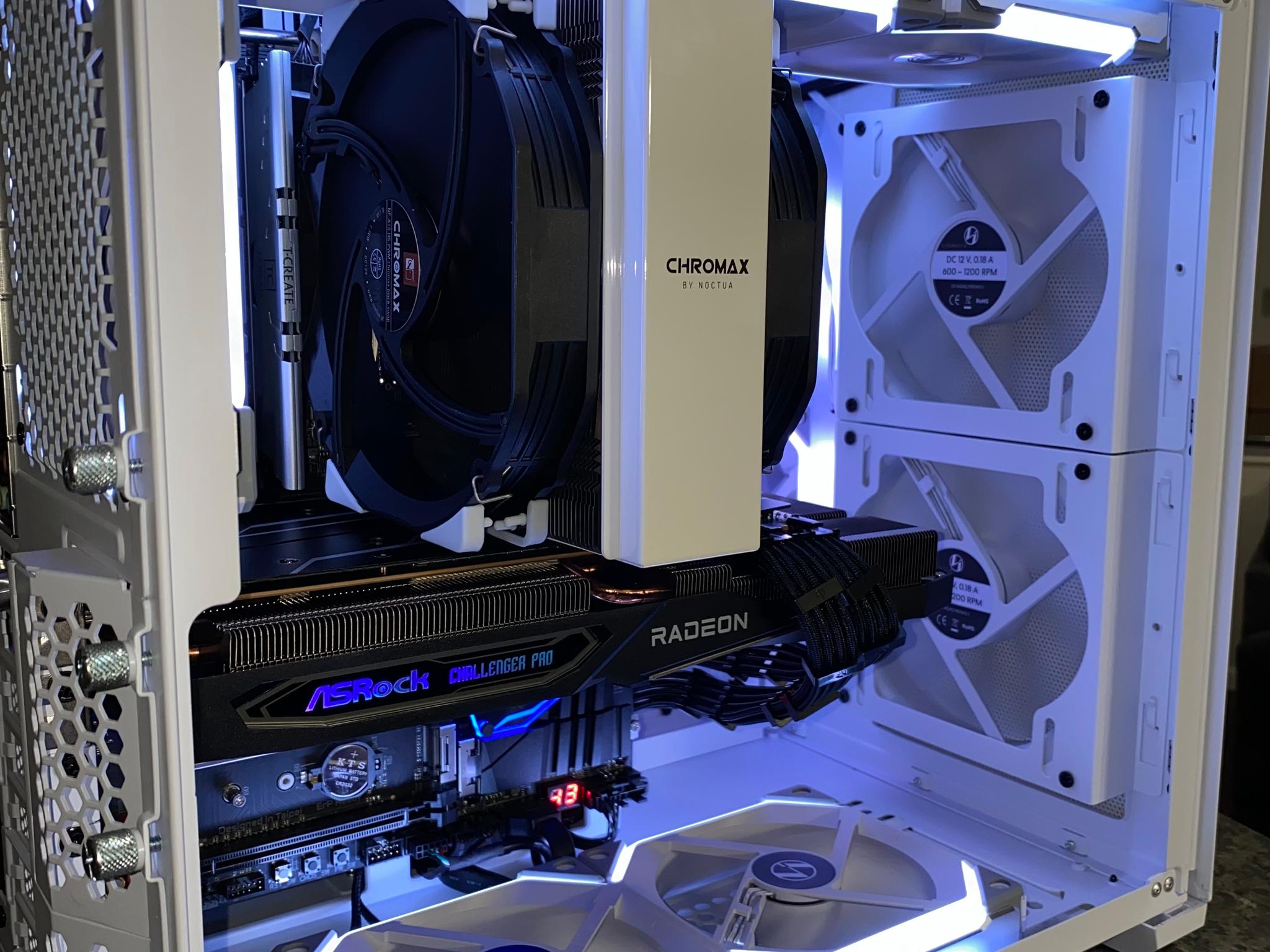 Gaming PC/Workstation: Threadripper 1900X-RX 6700 XT