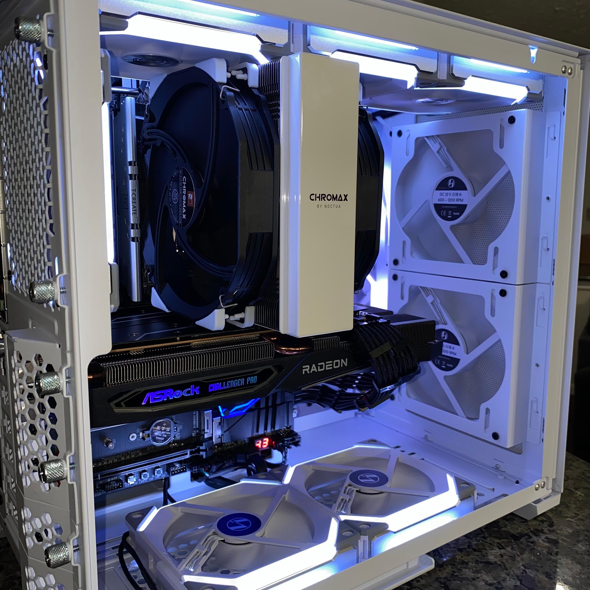 Gaming PC/Workstation: Threadripper 1900X-RX 6700 XT