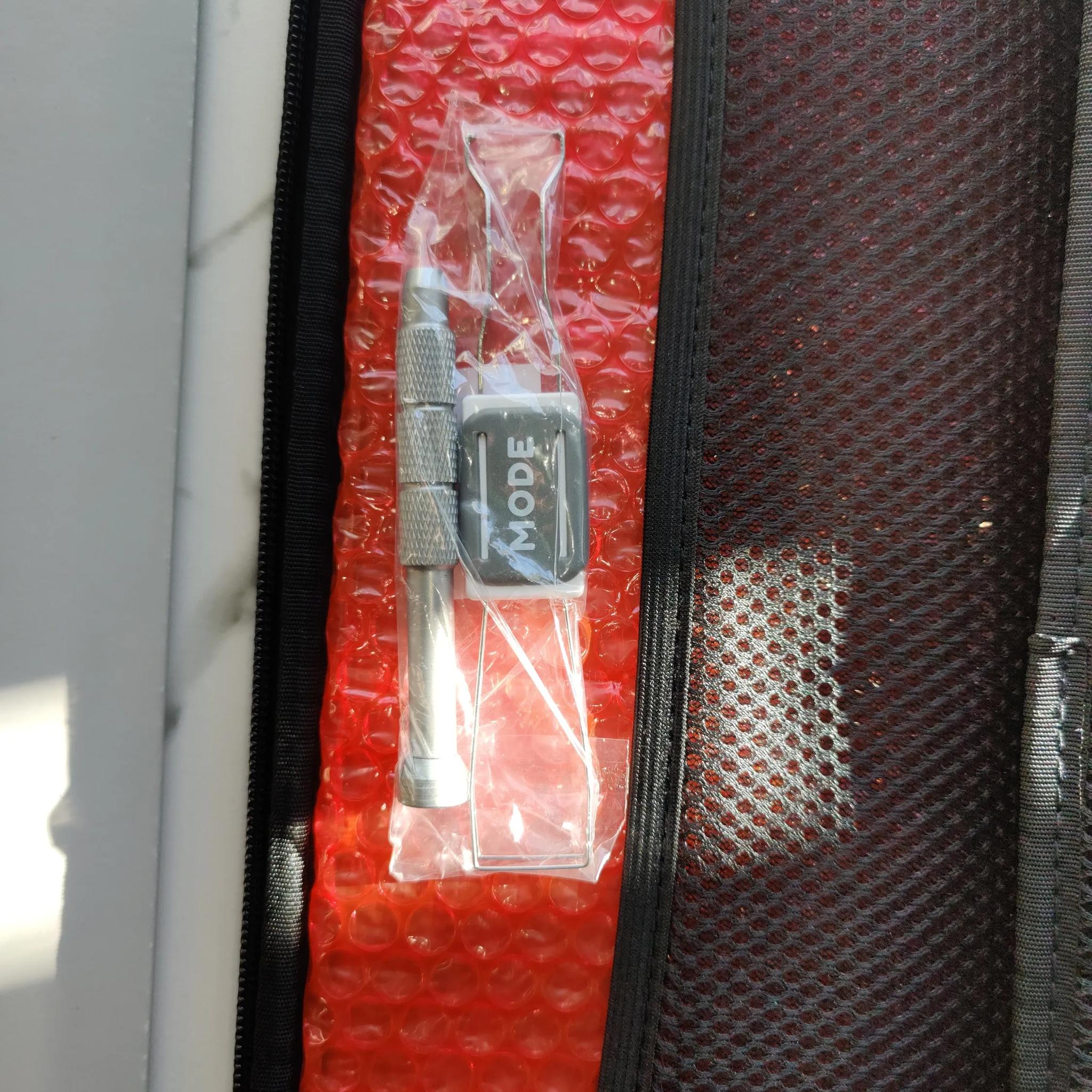 Mode Envoy Barebones Kit with Keycaps included