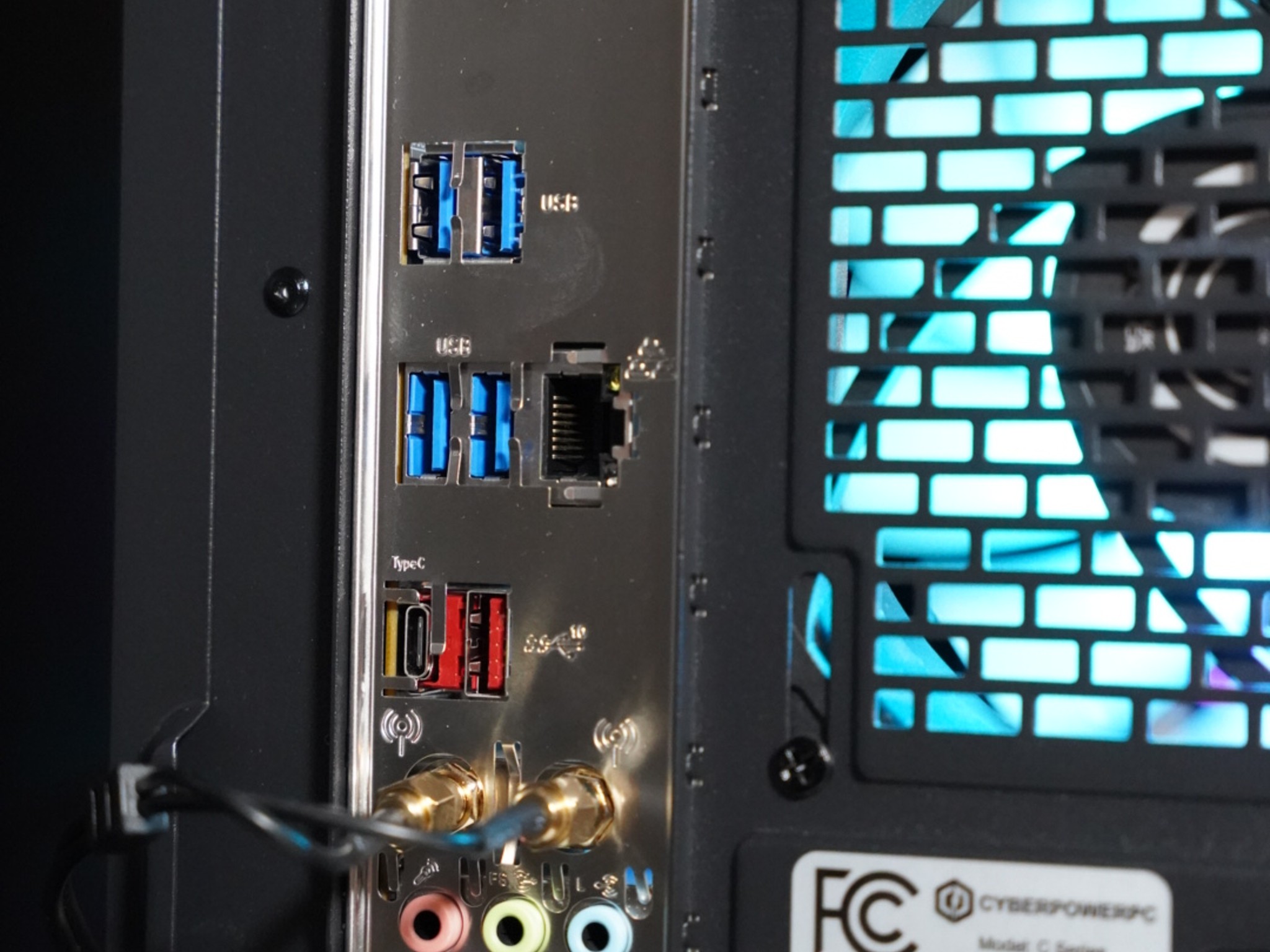 Gaming PC - RTX 4060 | 32GB DDR5 | 14400F | 1TB SSD | WiFi | 1440p | Cyberpower
