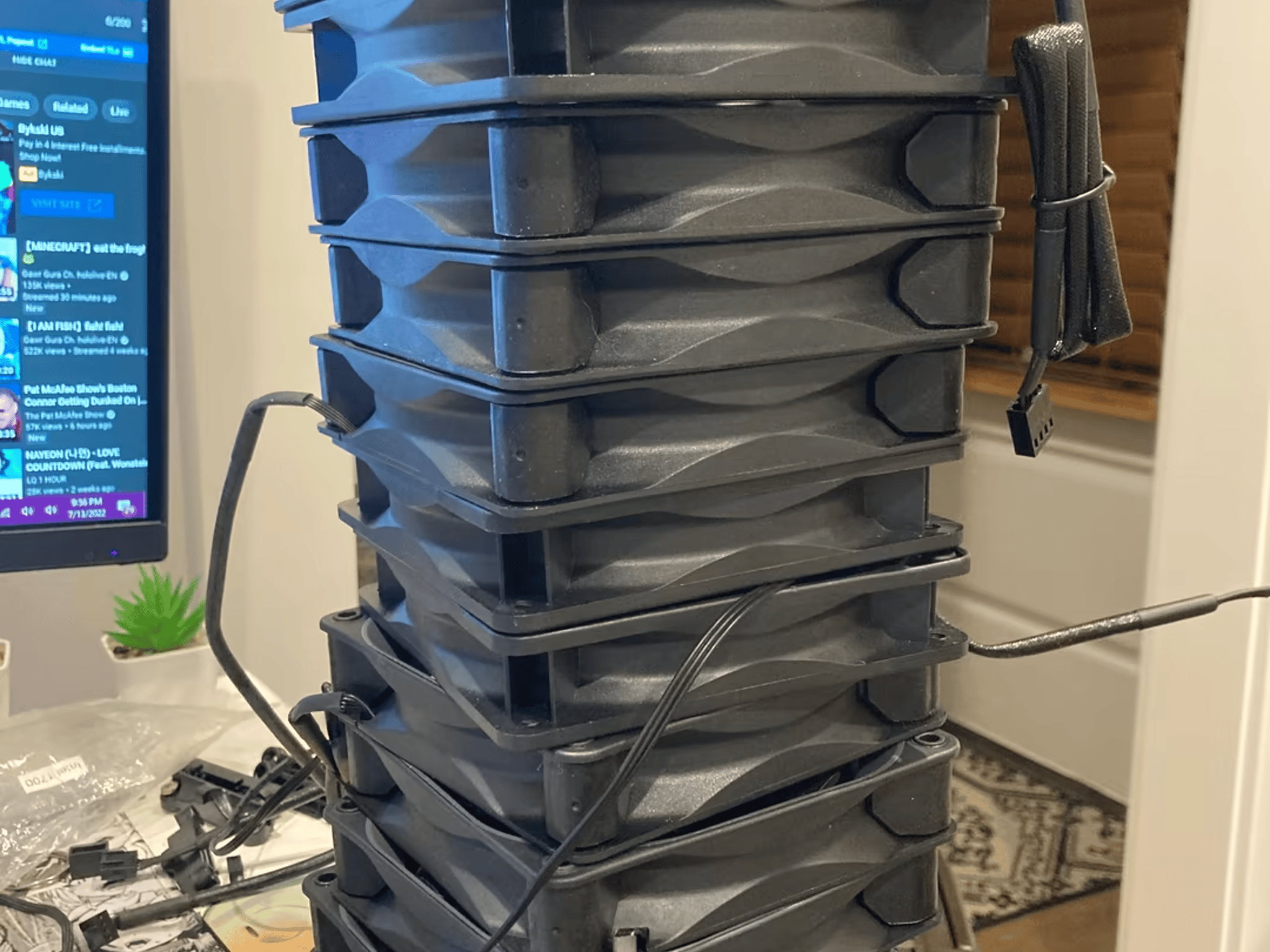 Nzxt AIO Stock 120MM fans x5 