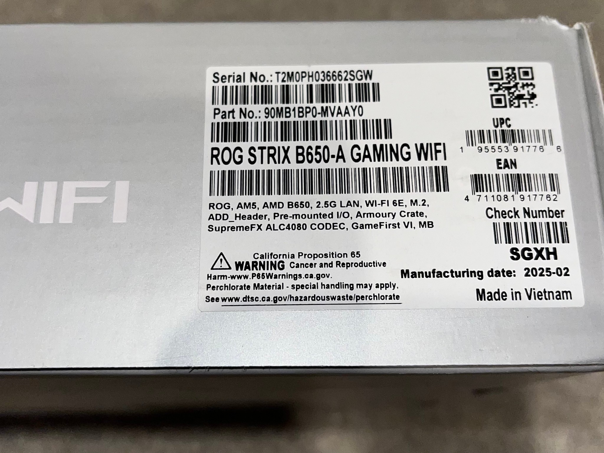 ASUS ROG STRIX B650-A GAMING WIFI (Socket AM5) AMD B650 ATX DDR5 Wi-Fi 6E AURA
