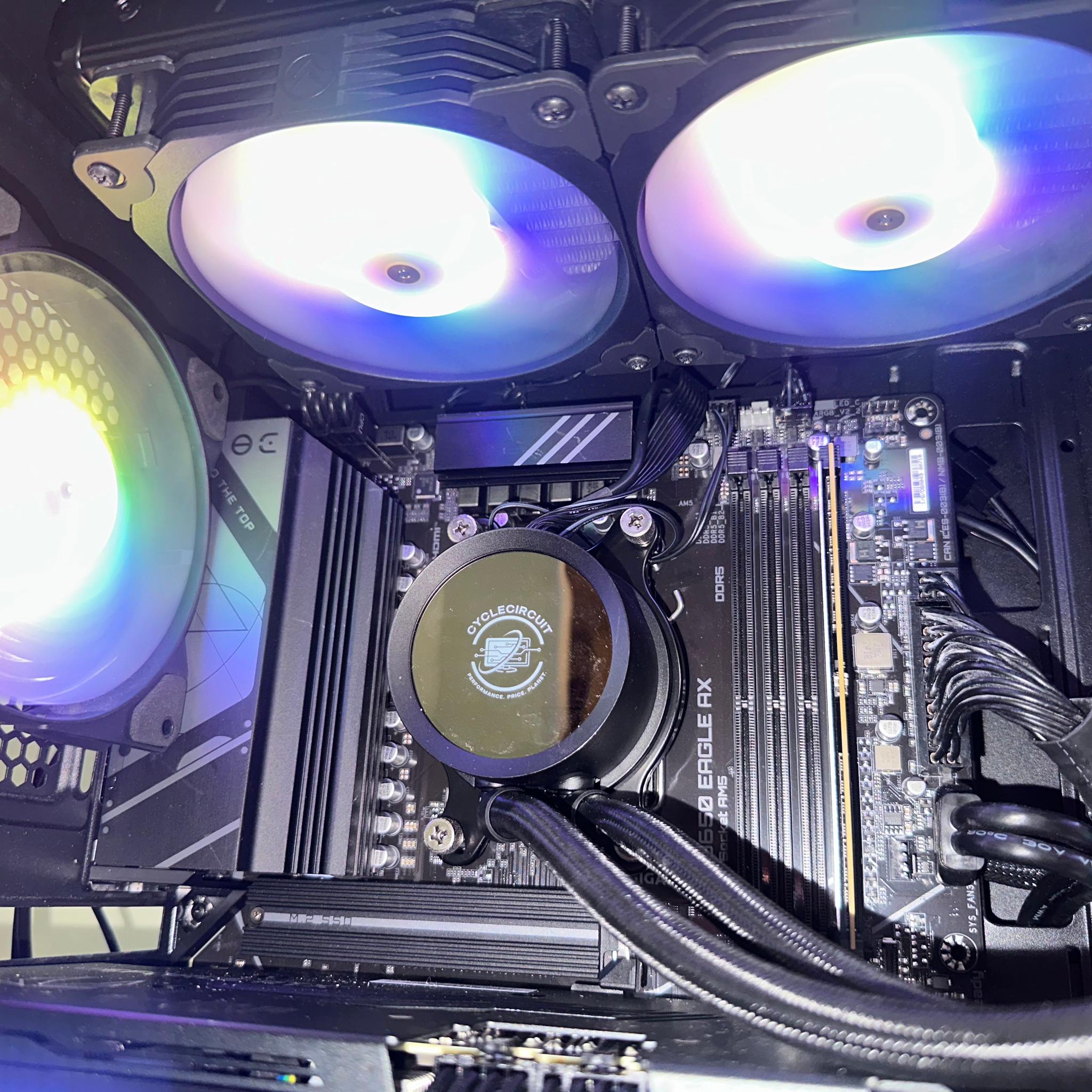 🔥MSI Forge / Ryzen 5 7600X/ RTX 3070 /32GB/ Kraken AIO