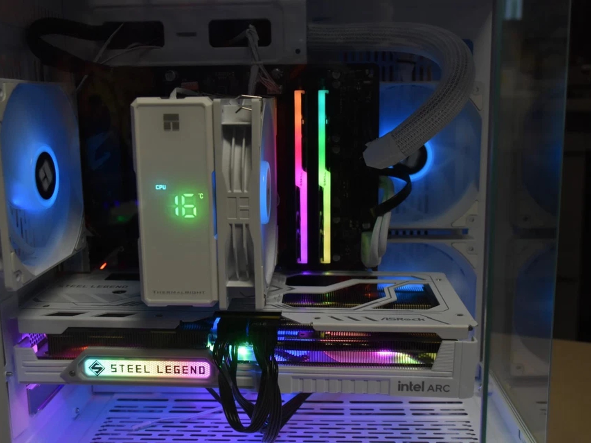 Intel I 5 9400 F 9th Gen 6 Cores 6 threads RAM 16 gb RGB GPU intel arc B580 12GB 1TB MVME+ Extra