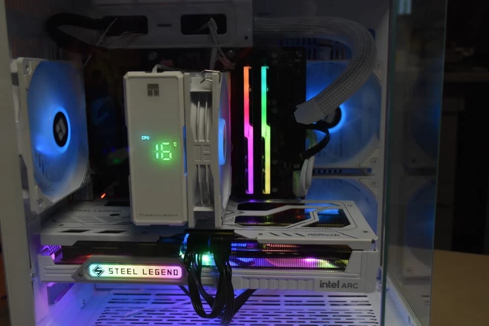 Intel I 5 9400 F 9th Gen 6 Cores 6 threads RAM 16 gb RGB GPU intel arc B580 12GB 1TB MVME+ Extra