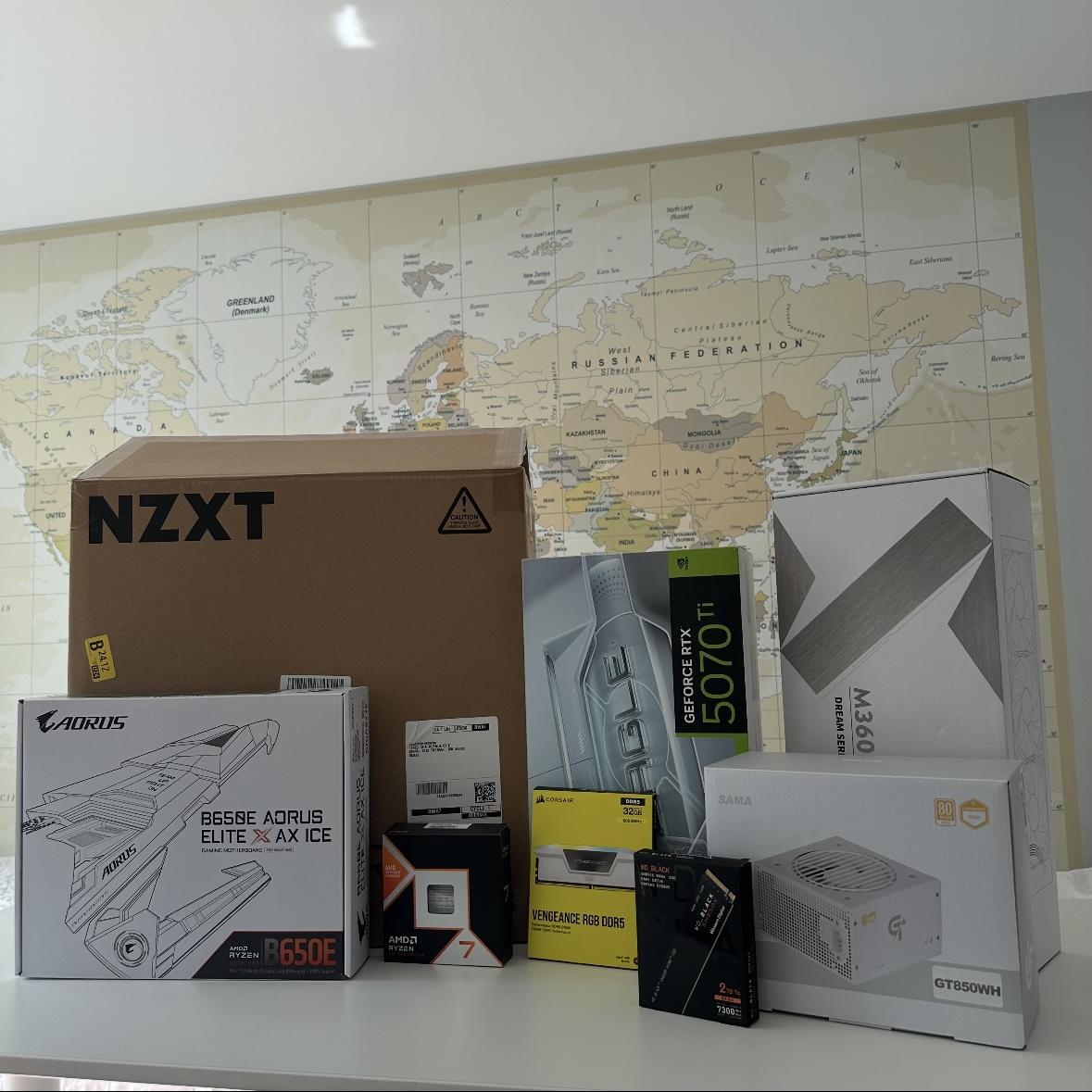 FINAL PRICE DROP CUSTOM ALL WHITE TOP END CUSTOM GAMING PC | RTX 5070TI | RYZEN 9800X3D