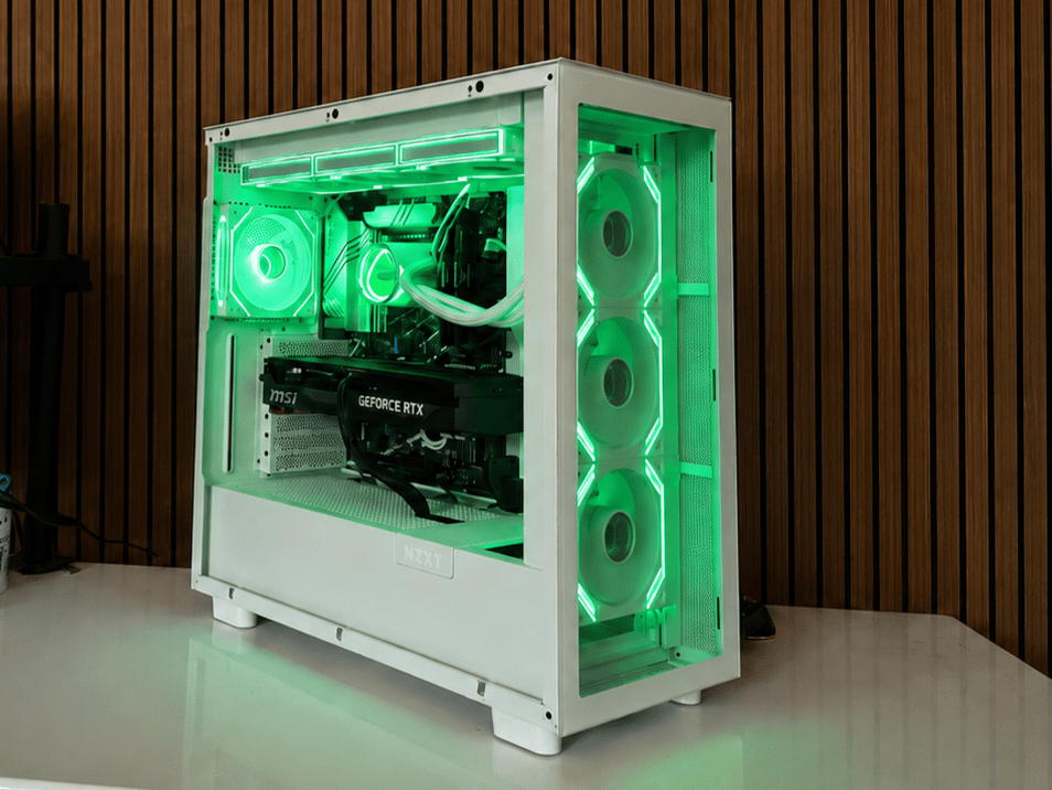4K Gaming PC v3 | 13700KF| RTX 5080 16GB | 32GB DDR5 | Z790 | 1TB | Windows 11 |