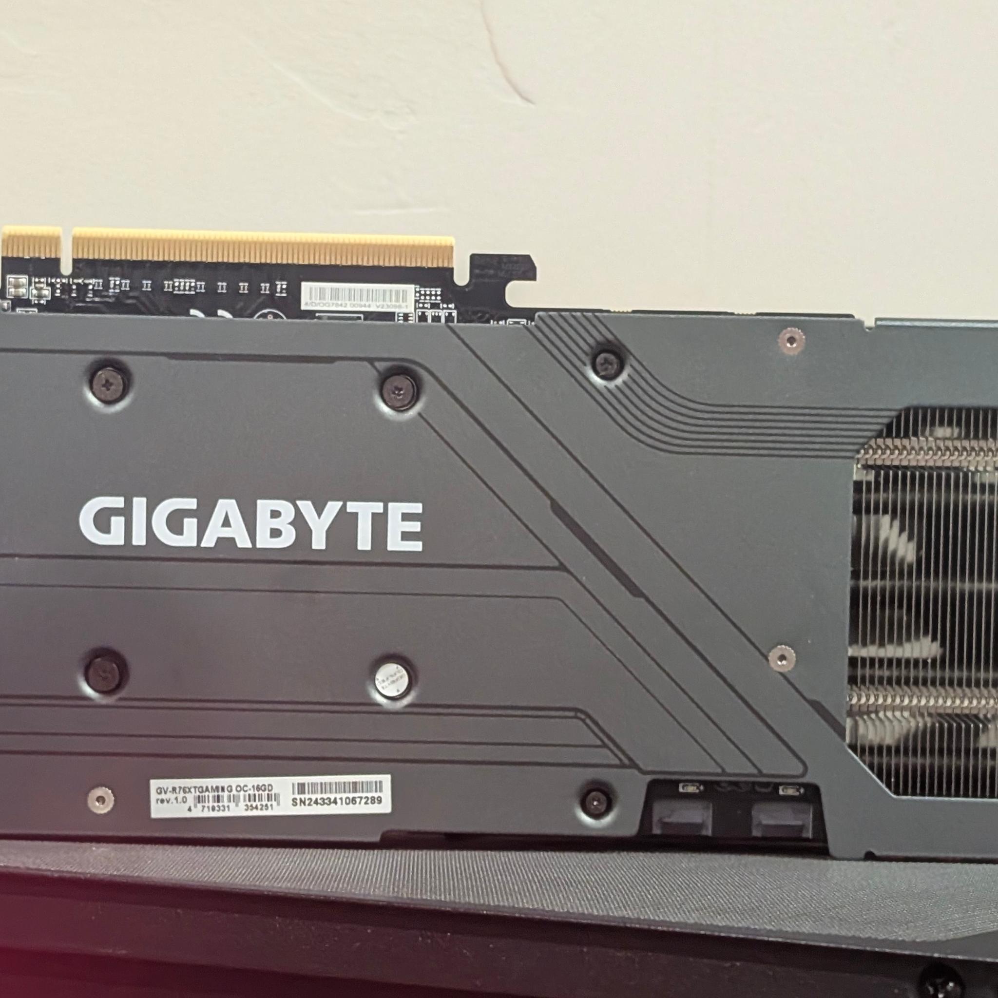 Gigabyte Radeon RX 7600 XT GAMING OC 16GB