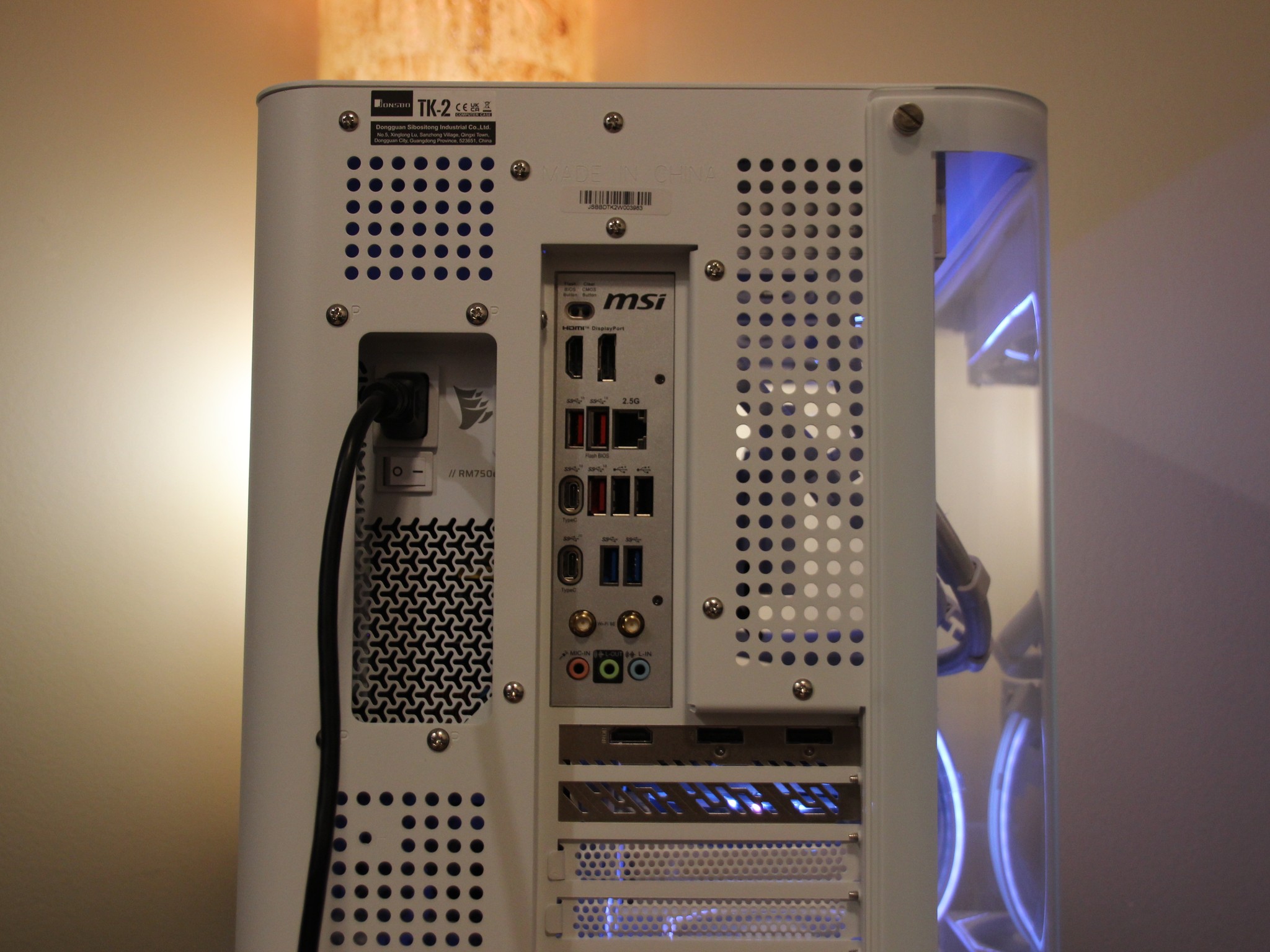 Whiteout Project Zero | 9060xt 16GB | 7600x3D | 32GB DDR5