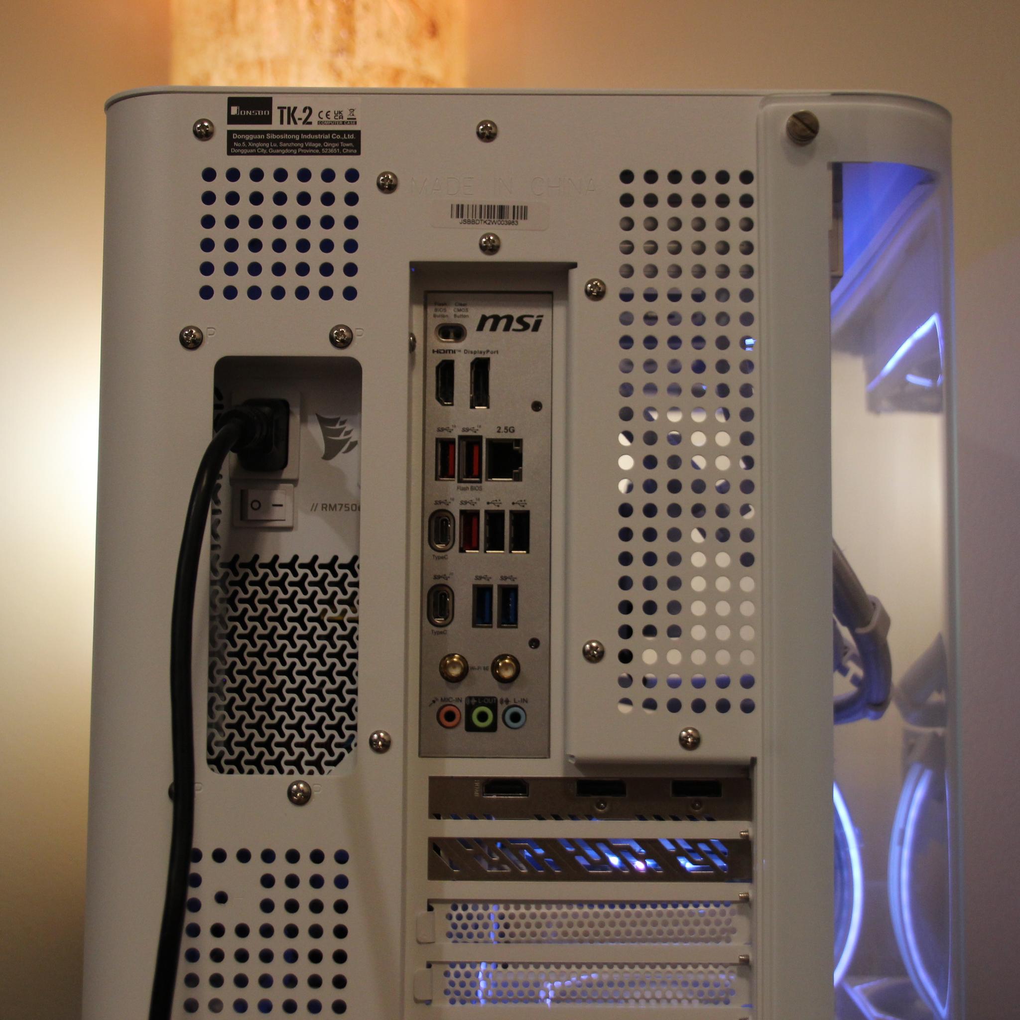 Whiteout Project Zero | 9060xt 16GB | 7600x3D | 32GB DDR5