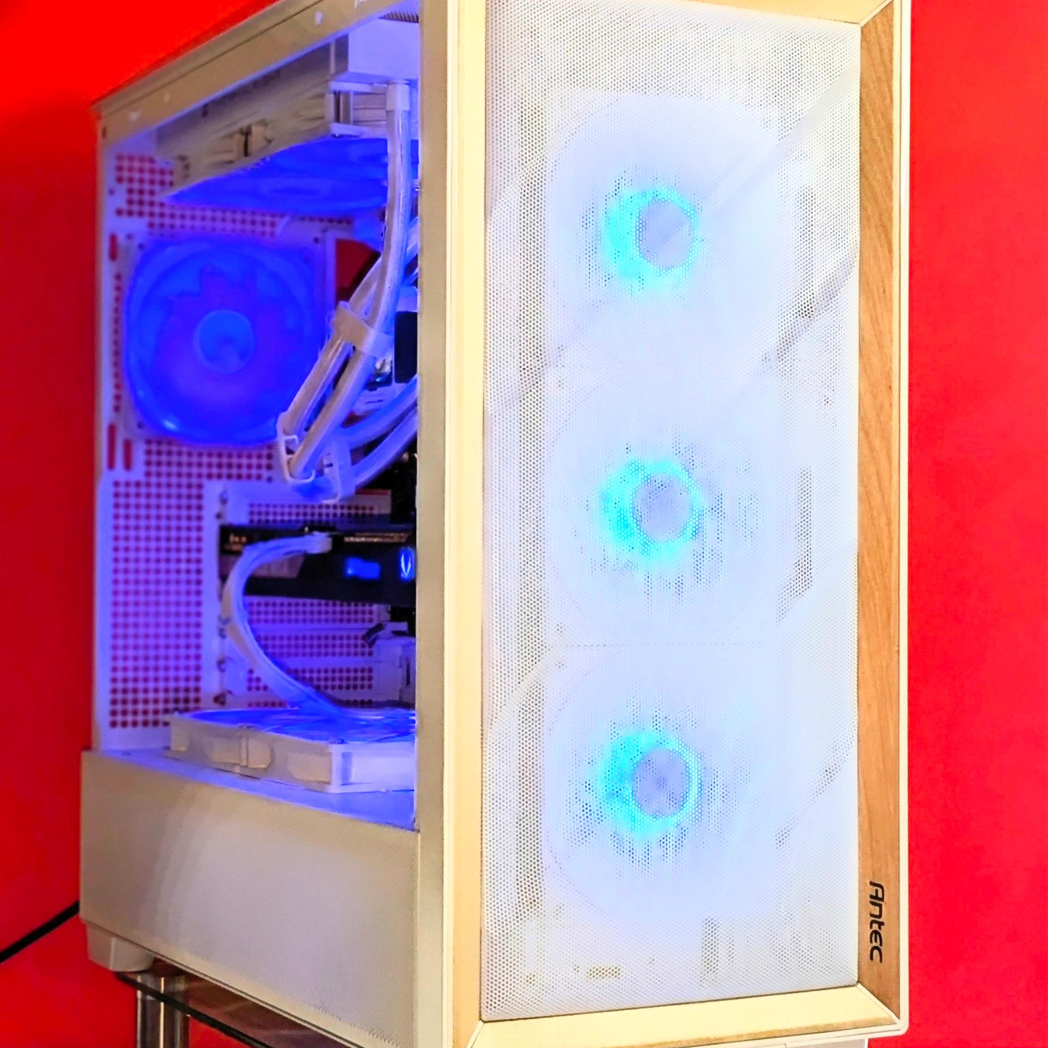 GeForce RTX 5070 Custom Gaming PC - Ryzen 7 7700X, 32GB RAM, 2TB SSD