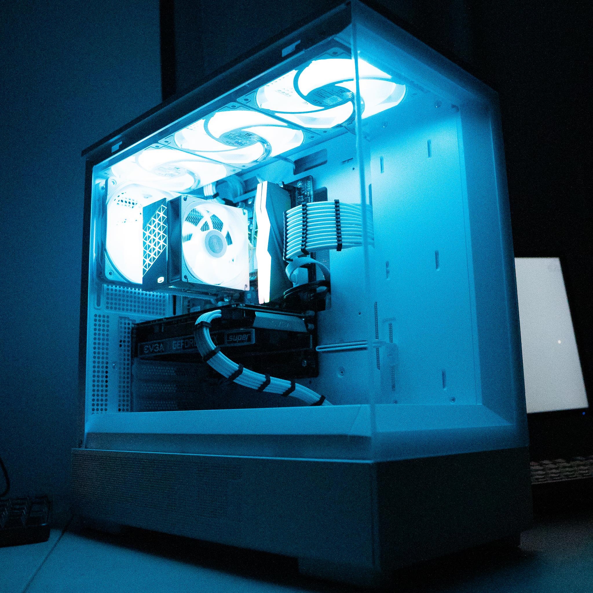 ❄️🌨 | EVGA GTX 1660 SUPER | INTEL i5 9400F | 16GB DDR4 RGB RAM | 1TB | Arctic Freeze