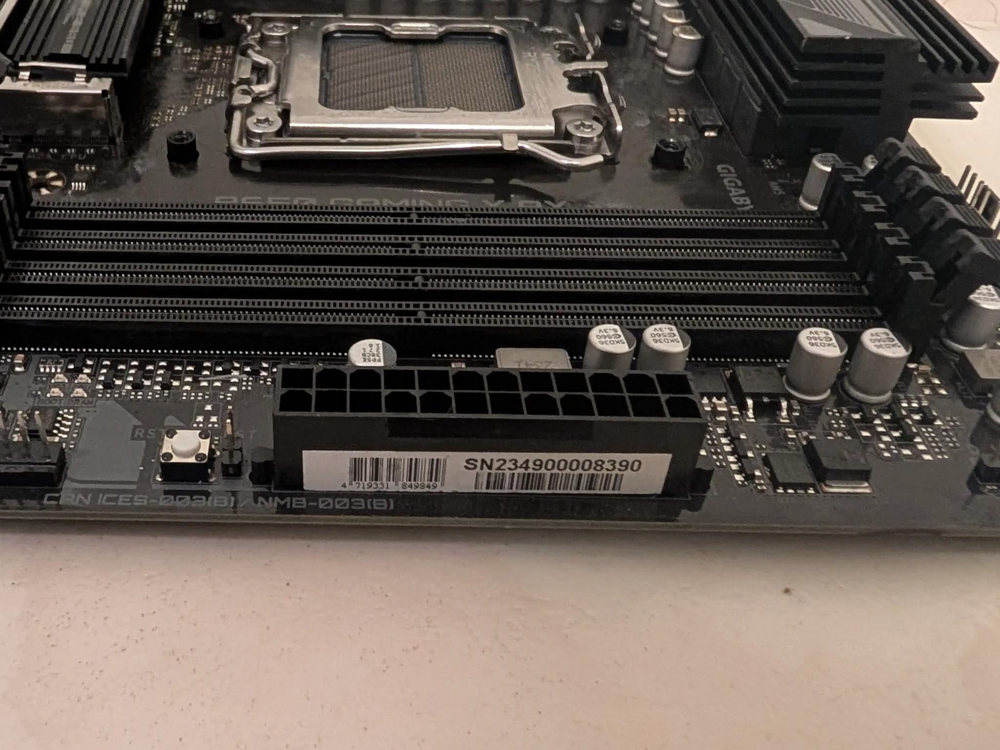GIGABYTE B650 Gaming X AX (AM5, DDR5)