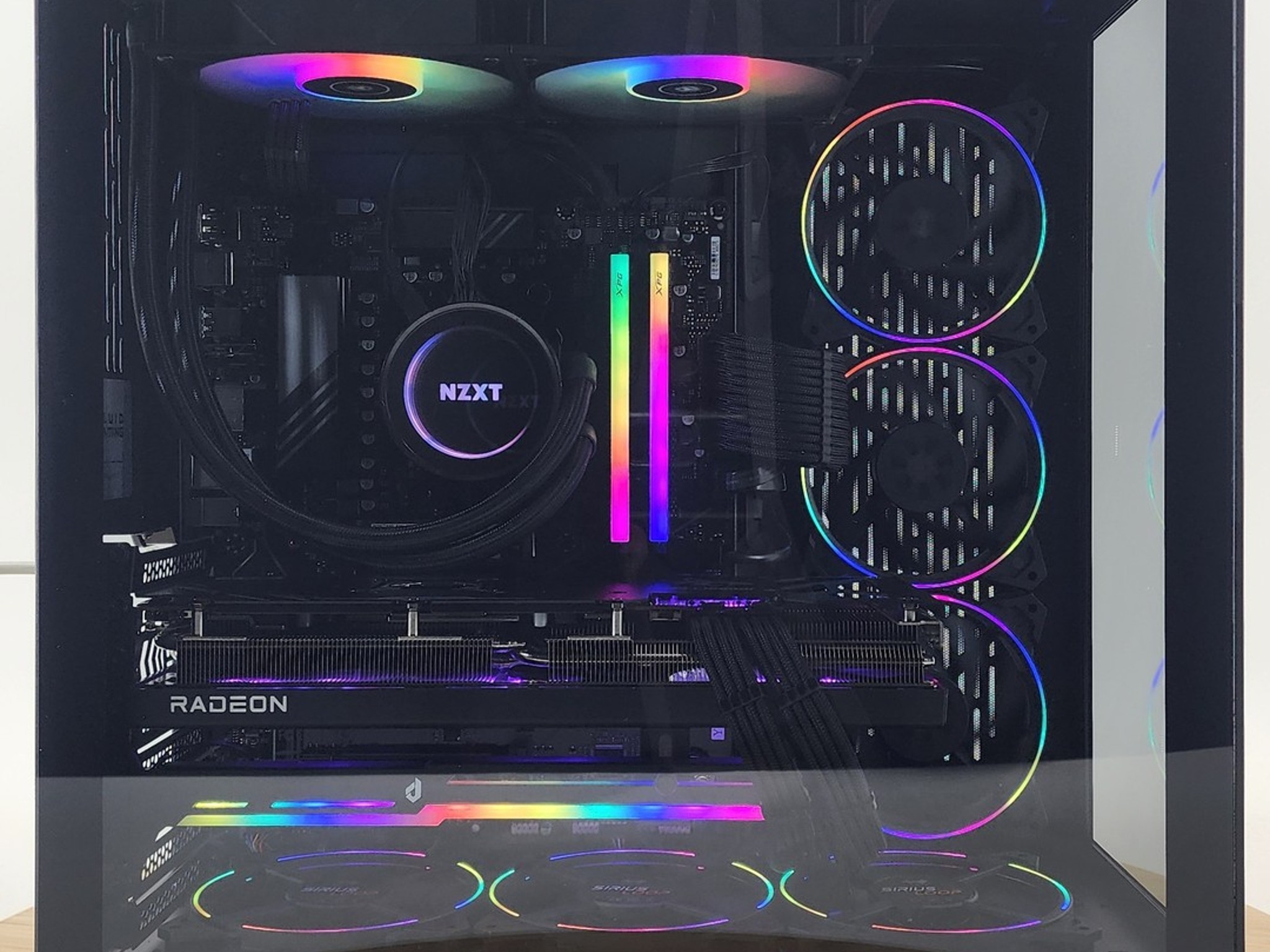 Gaming PC Ryzen 7 7700 32GB RAM 2TB SSD RX 7700 XT 12GB Windows 11 Computer