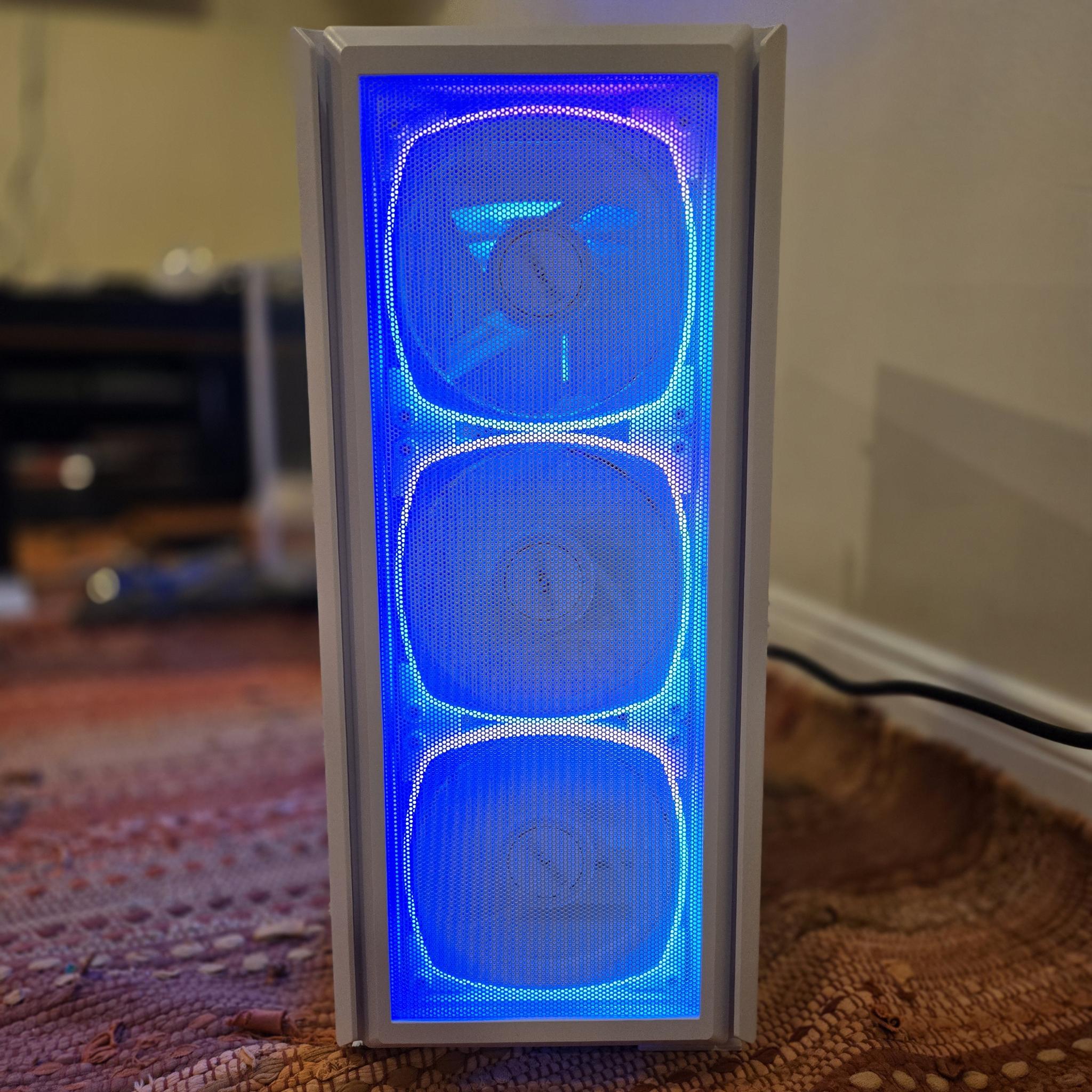 Merlin I / 3700X/2080Ti White/Black Gaming PC
