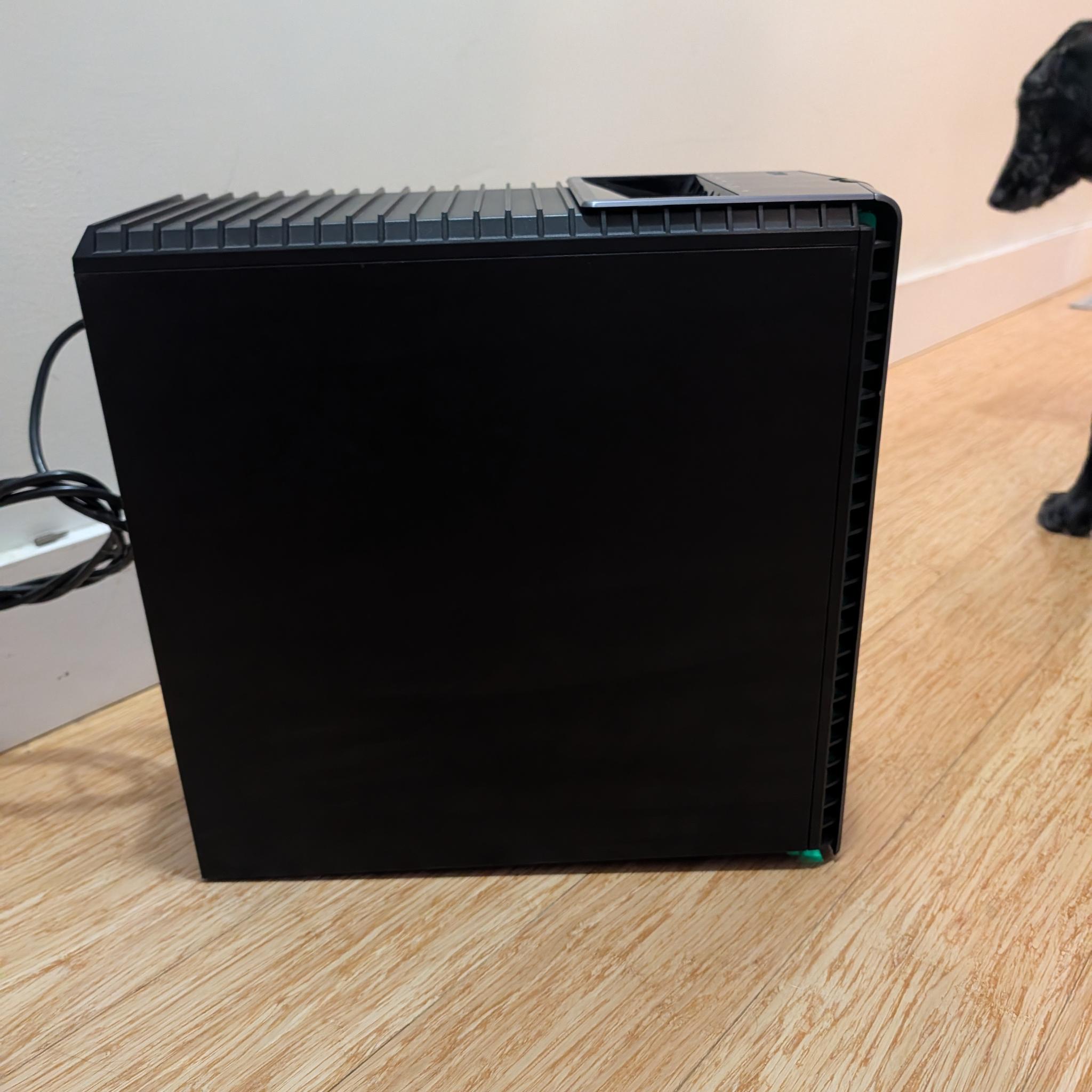 HP OMEN gaming PC | I5 7400 | GTX 1060 | 16GB | 2 TB SSD/HDD |