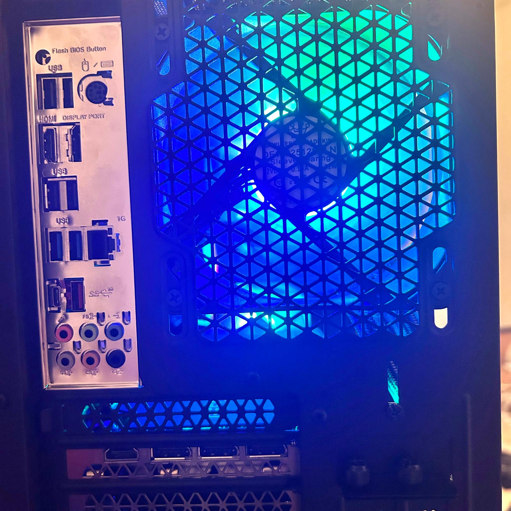 Cypher👻 Rtx 3070 8GB, Ryzen 5 5600 High-End Gaming PC 