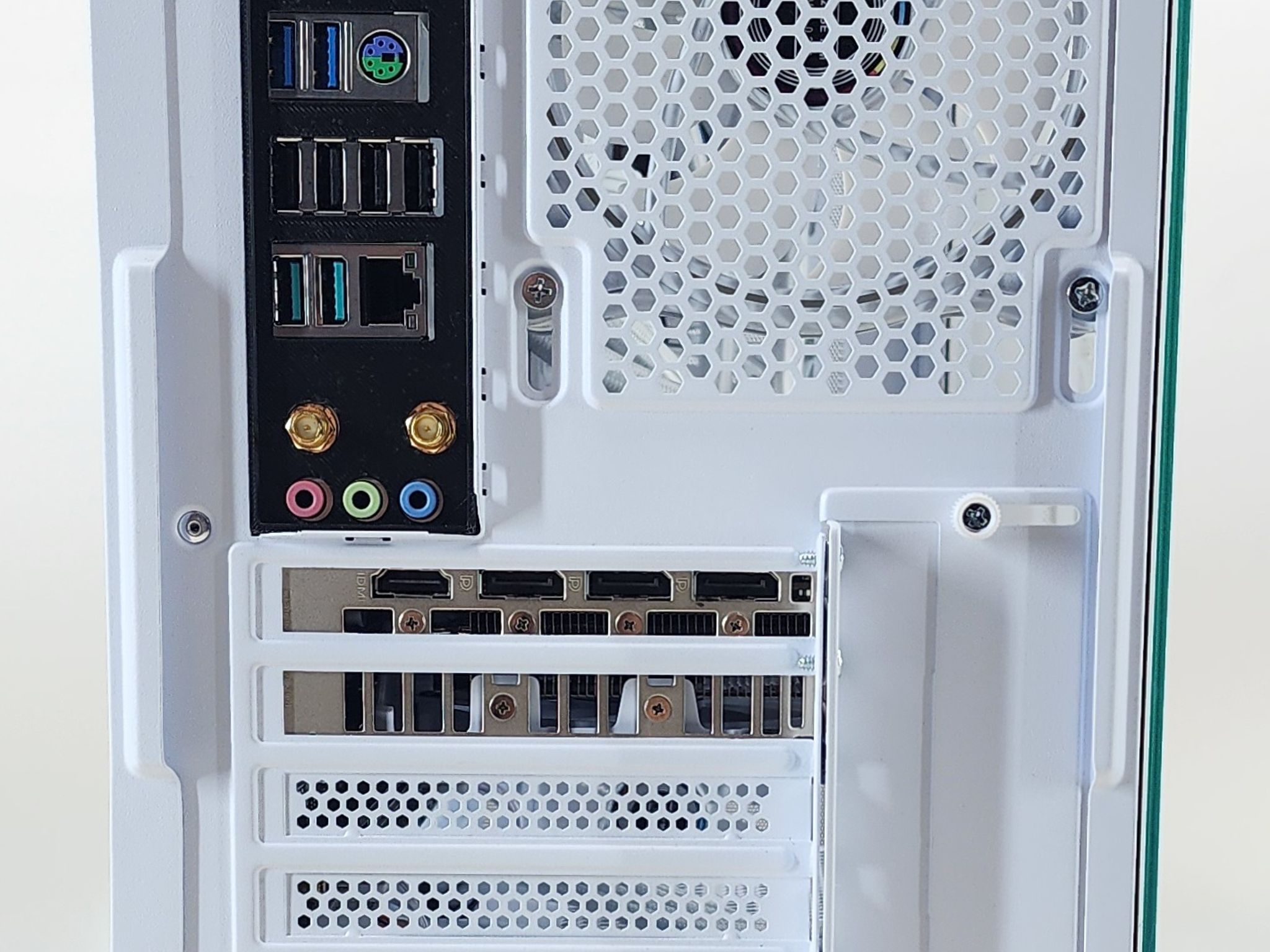 Gaming PC Ryzen 5 9600X 16GB RAM 1TB SSD RTX 4060 Ti 8GB Windows 11 Computer