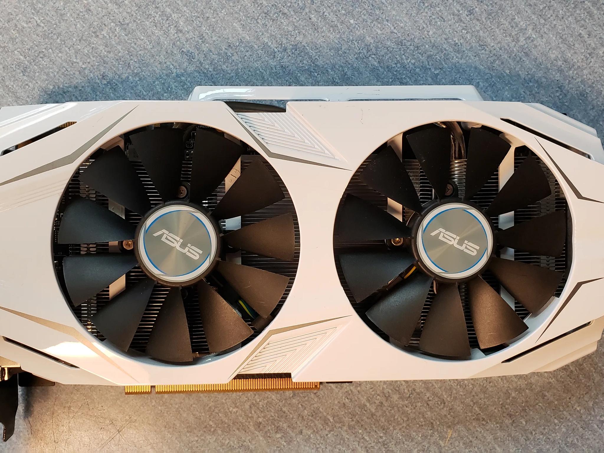 Asus DUAL GTX 1070 graphics card
