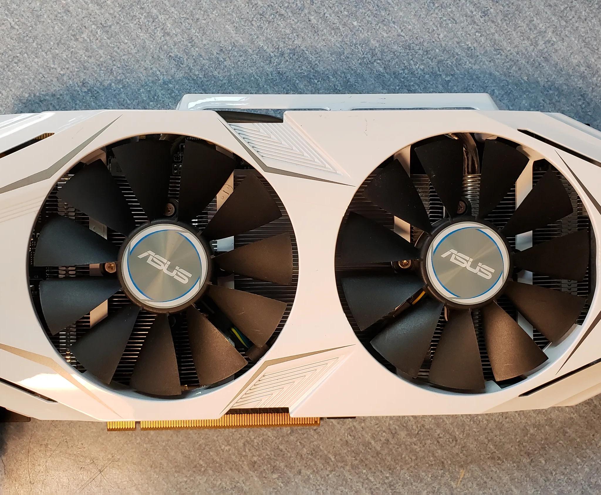 Asus DUAL GTX 1070 graphics card
