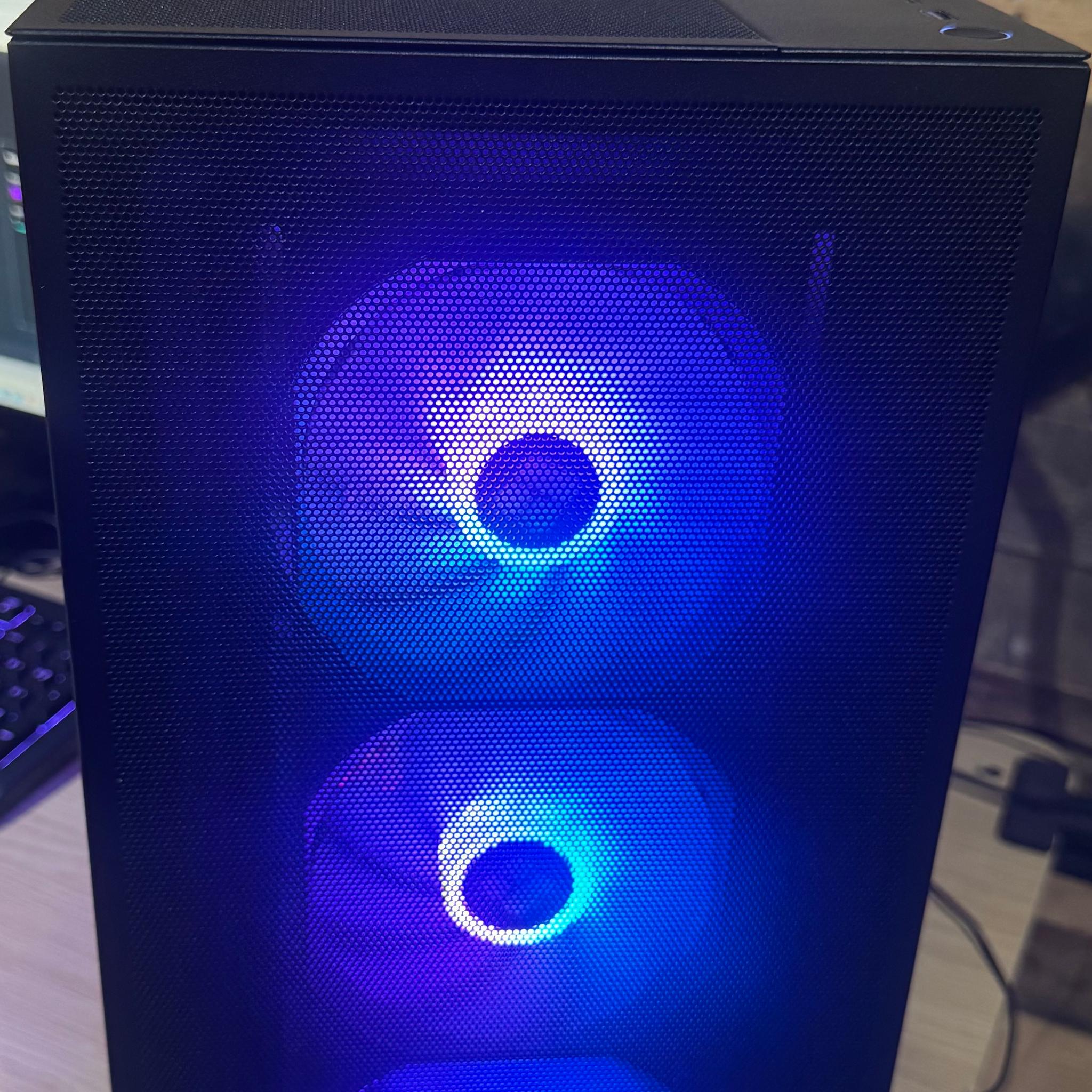 1080p & 1440p Gaming | RX 6950XT | i7 12700k | 1TB SSD | 32GB RAM | WiFi 6 and Bluetooth