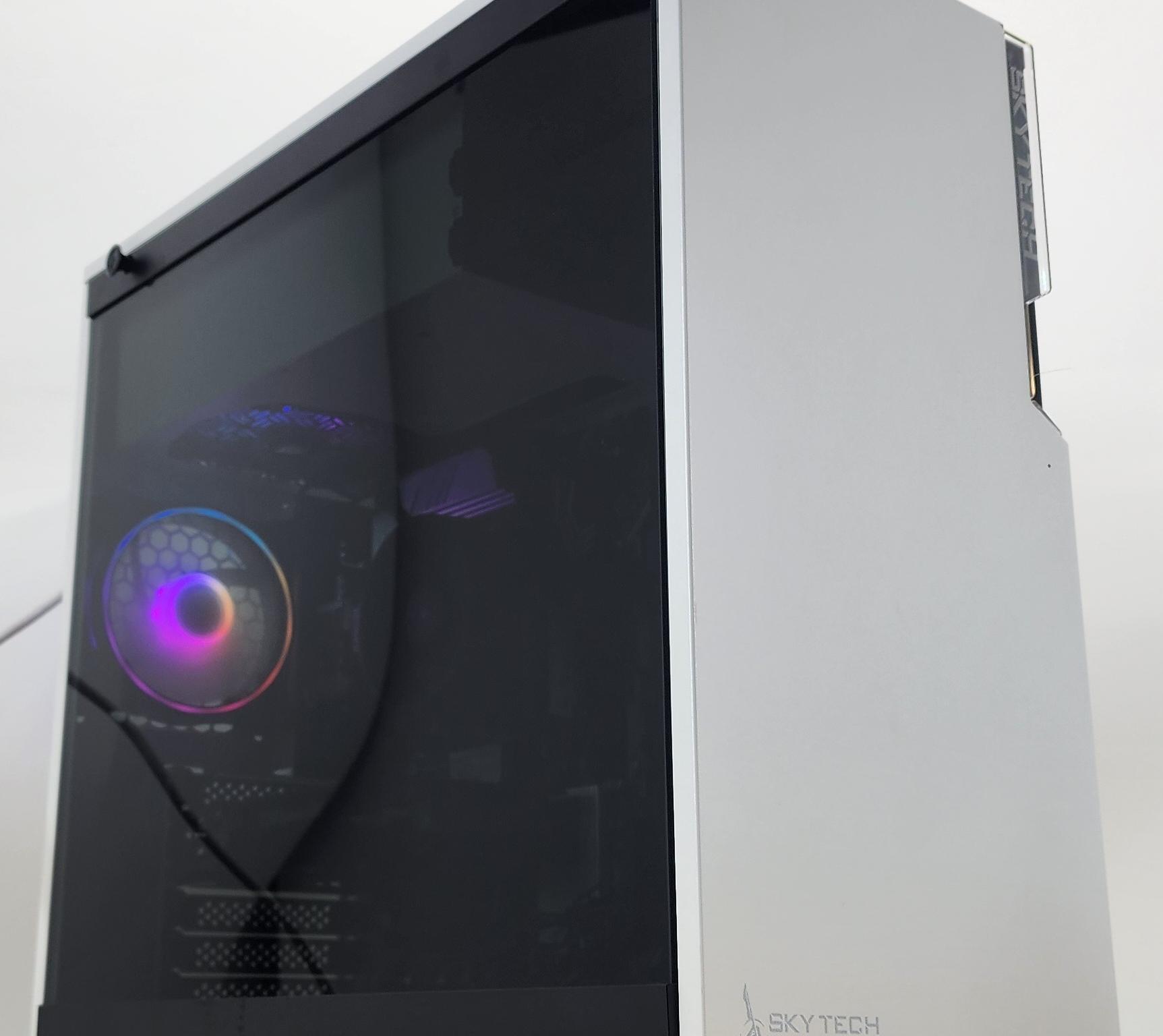 Gaming PC Ryzen 7 3800X 16GB RAM 512GB SSD RX 6600 8GB Windows 11 Computer