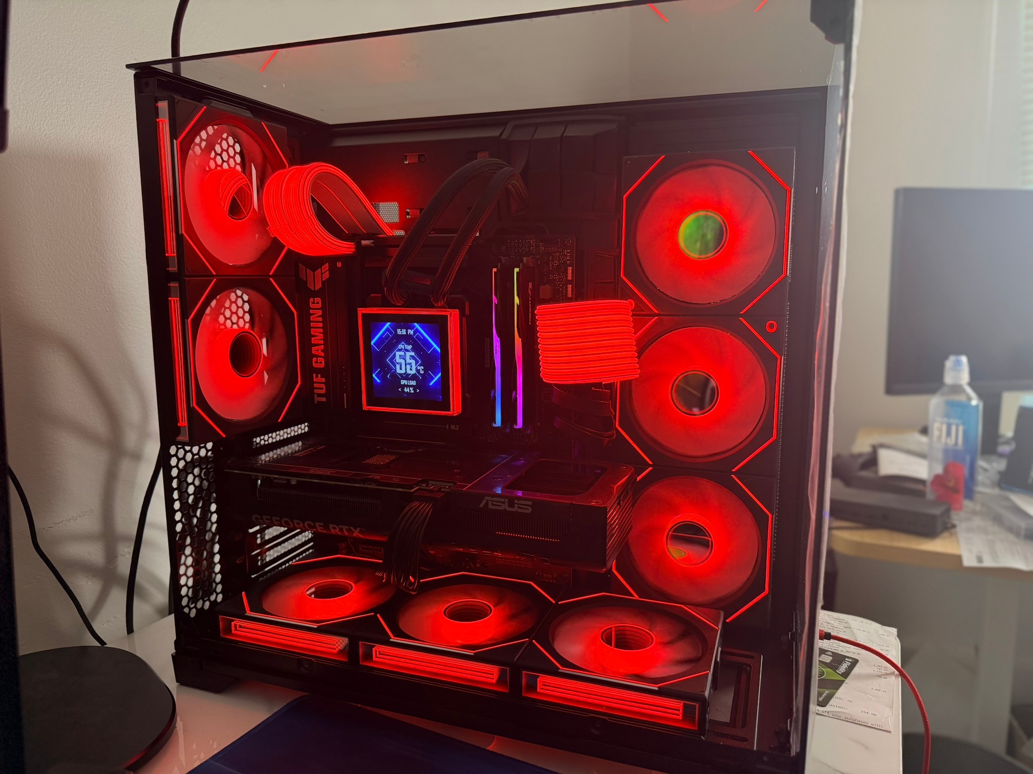 GeForce RTX 5070 Custom Gaming PC - Ryzen 7 9700X
