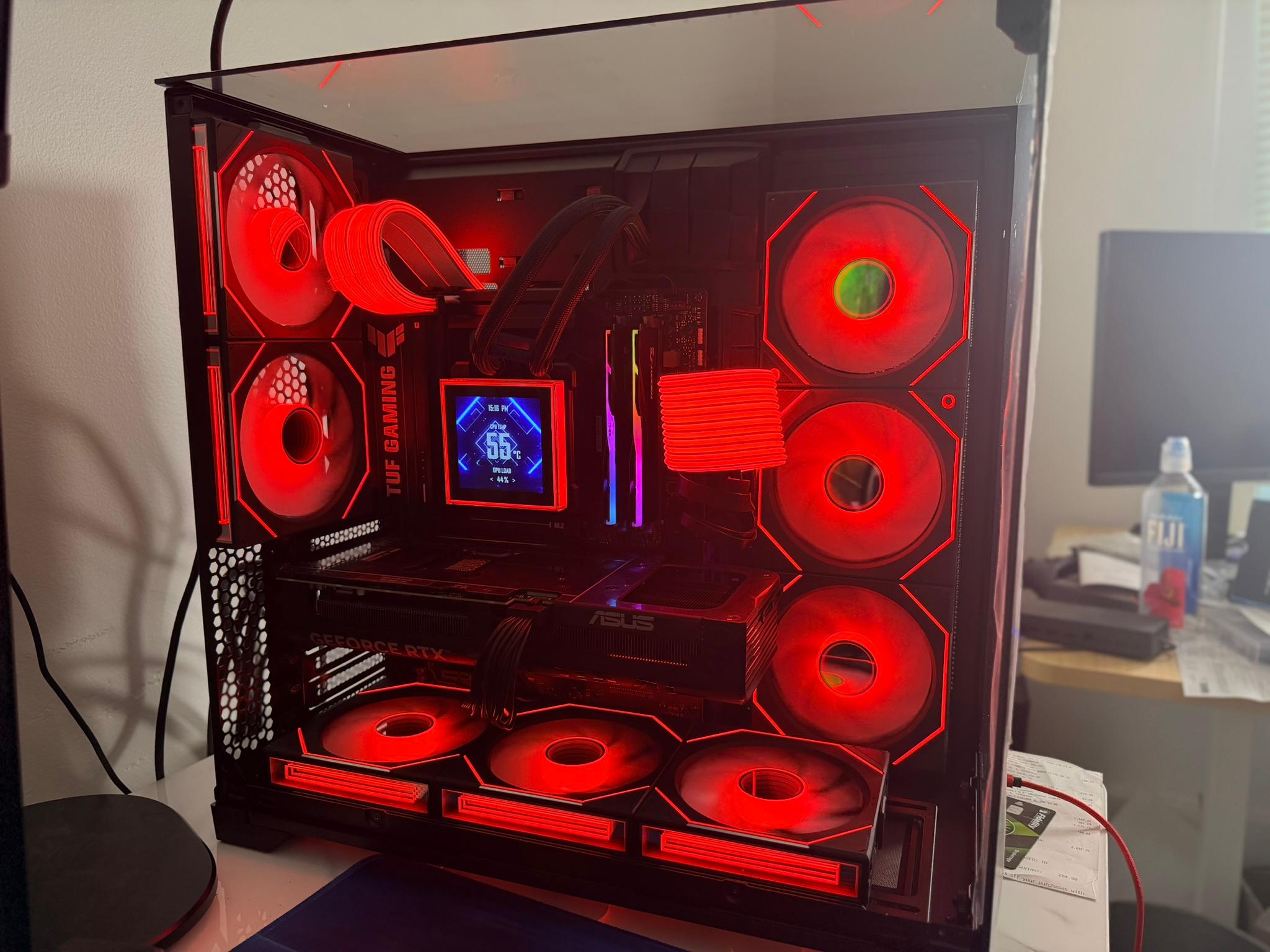 GeForce RTX 5070 Custom Gaming PC - Ryzen 7 9700X